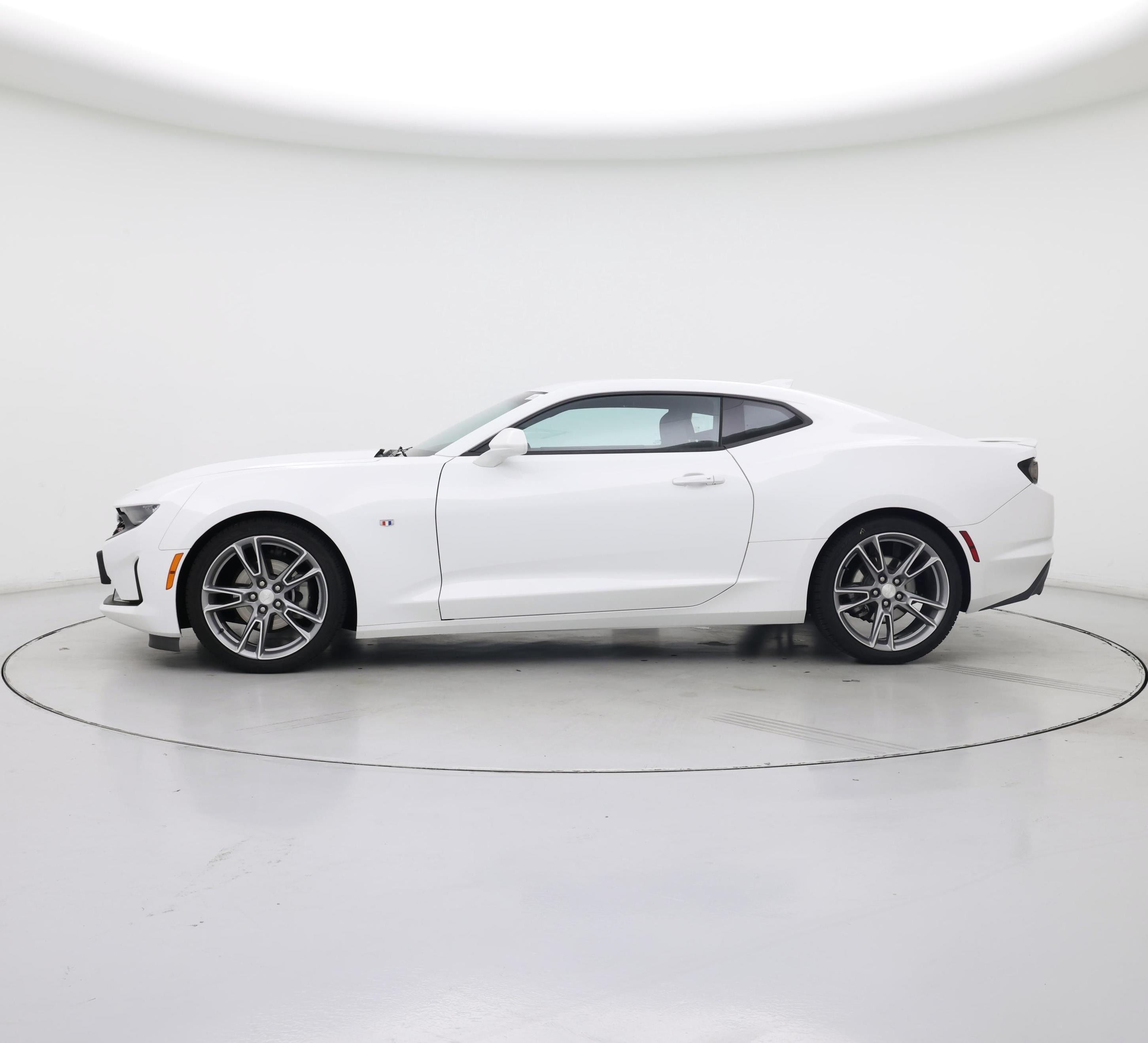 Thumbnail: 2019 Chevrolet Camaro - 3
