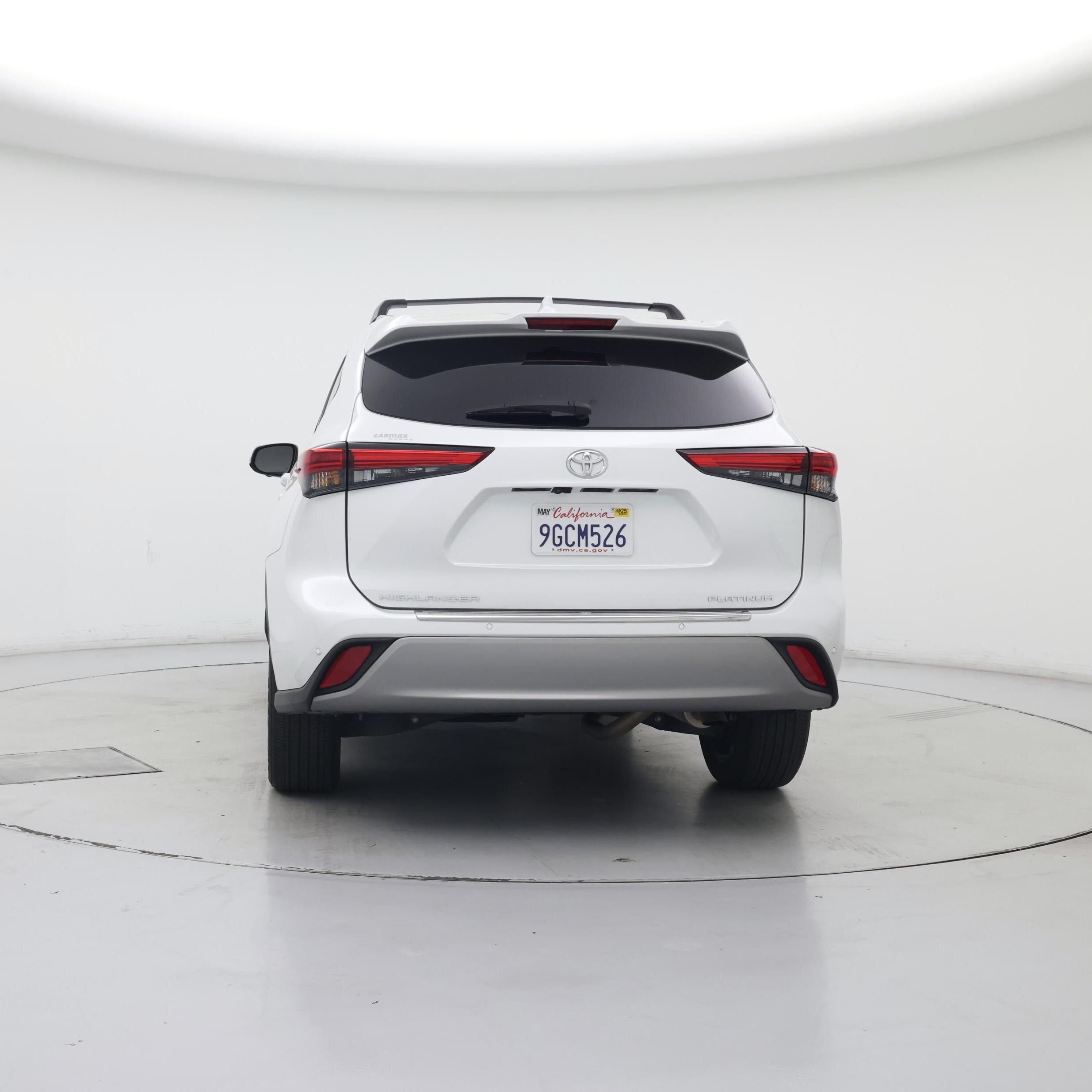 Thumbnail: 2023 Toyota Highlander - 6