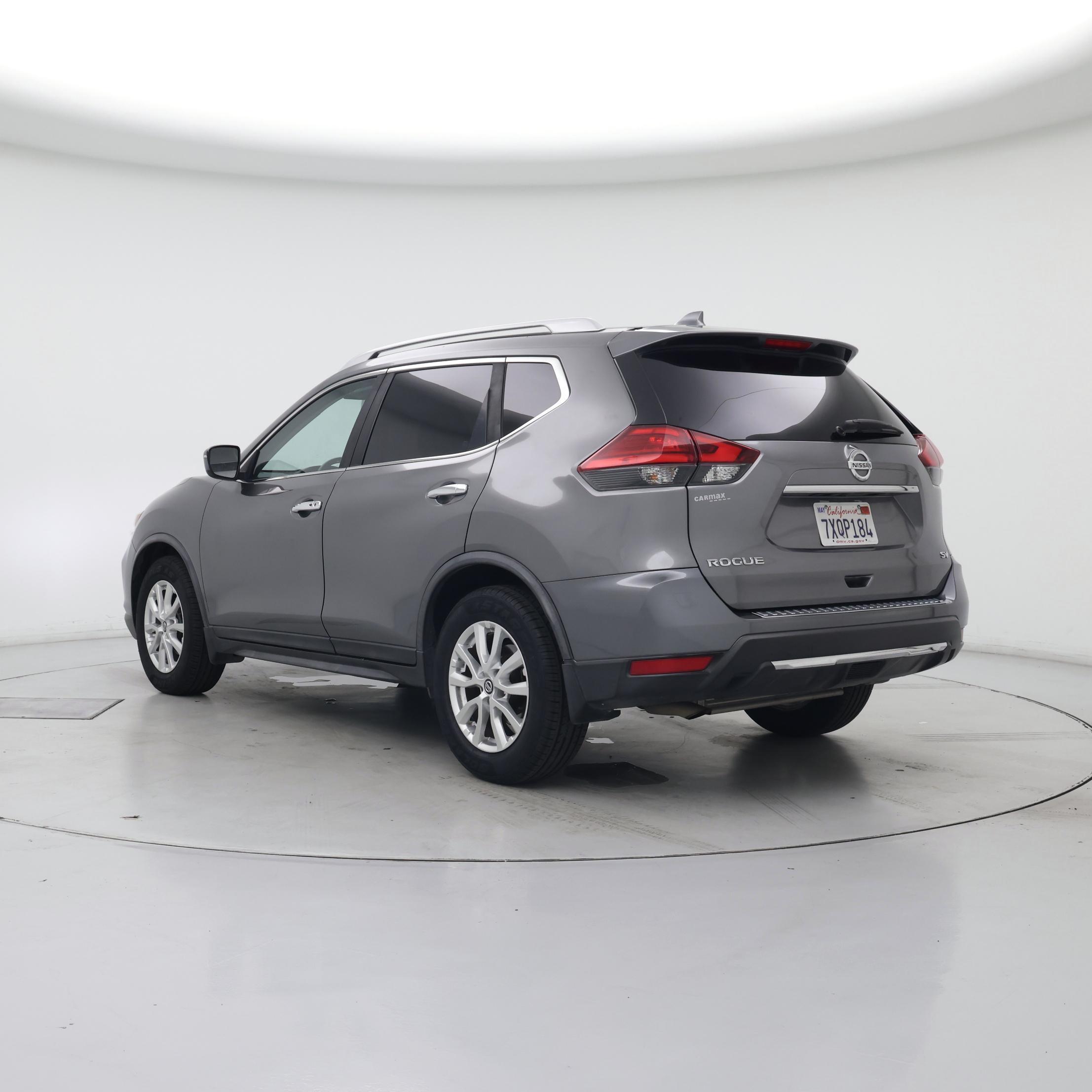 Thumbnail: 2017 Nissan Rogue - 2