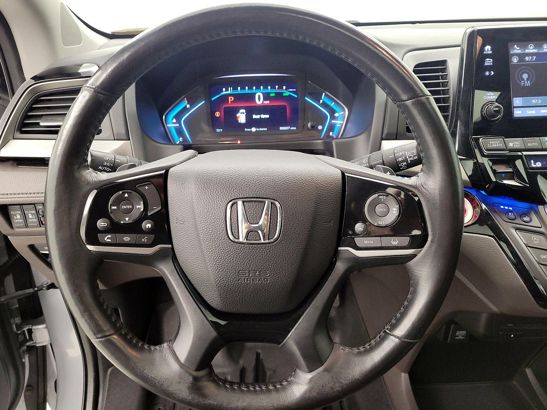 Thumbnail: 2018 Honda Odyssey - 10