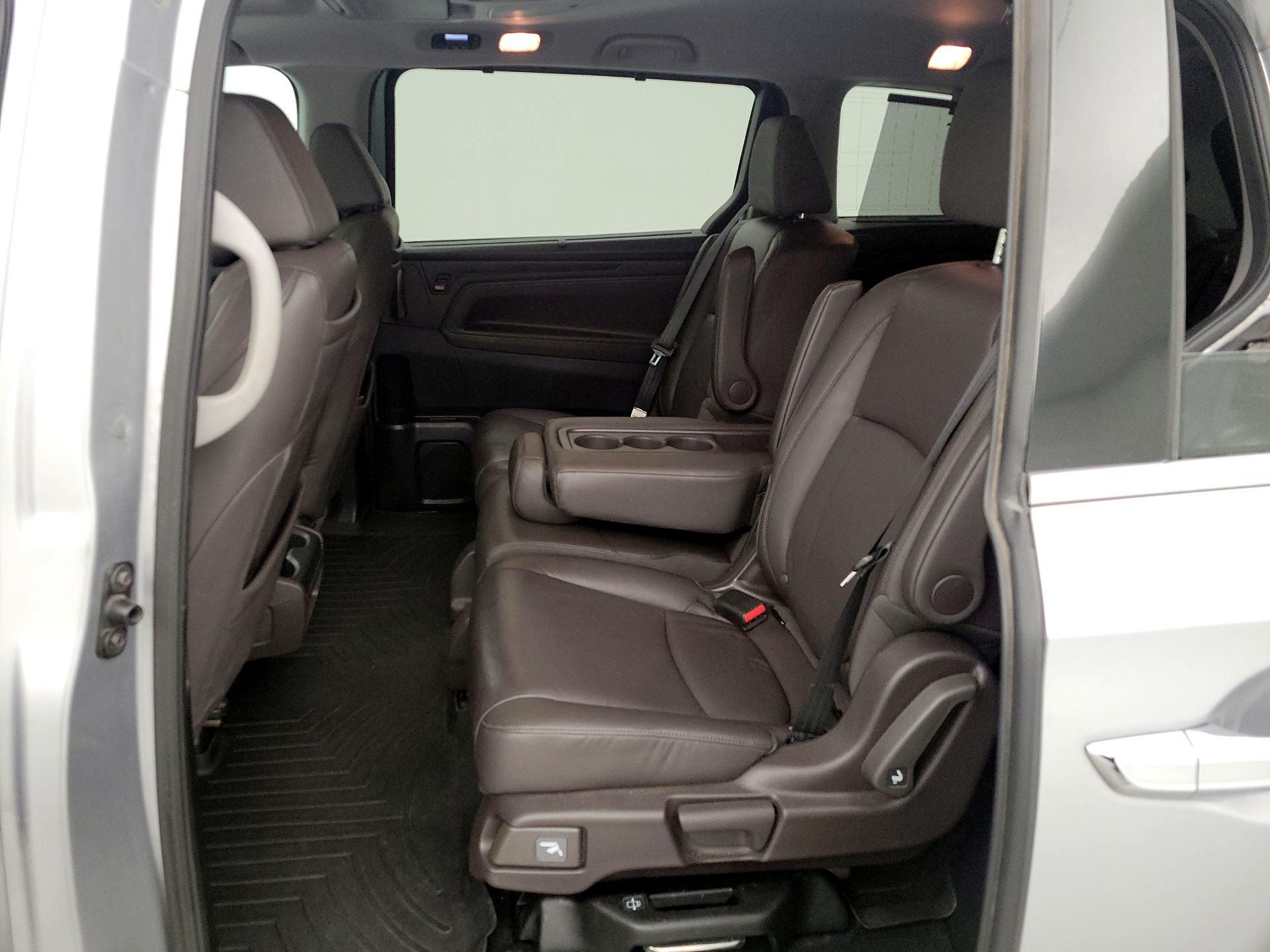 Thumbnail: 2018 Honda Odyssey - 20