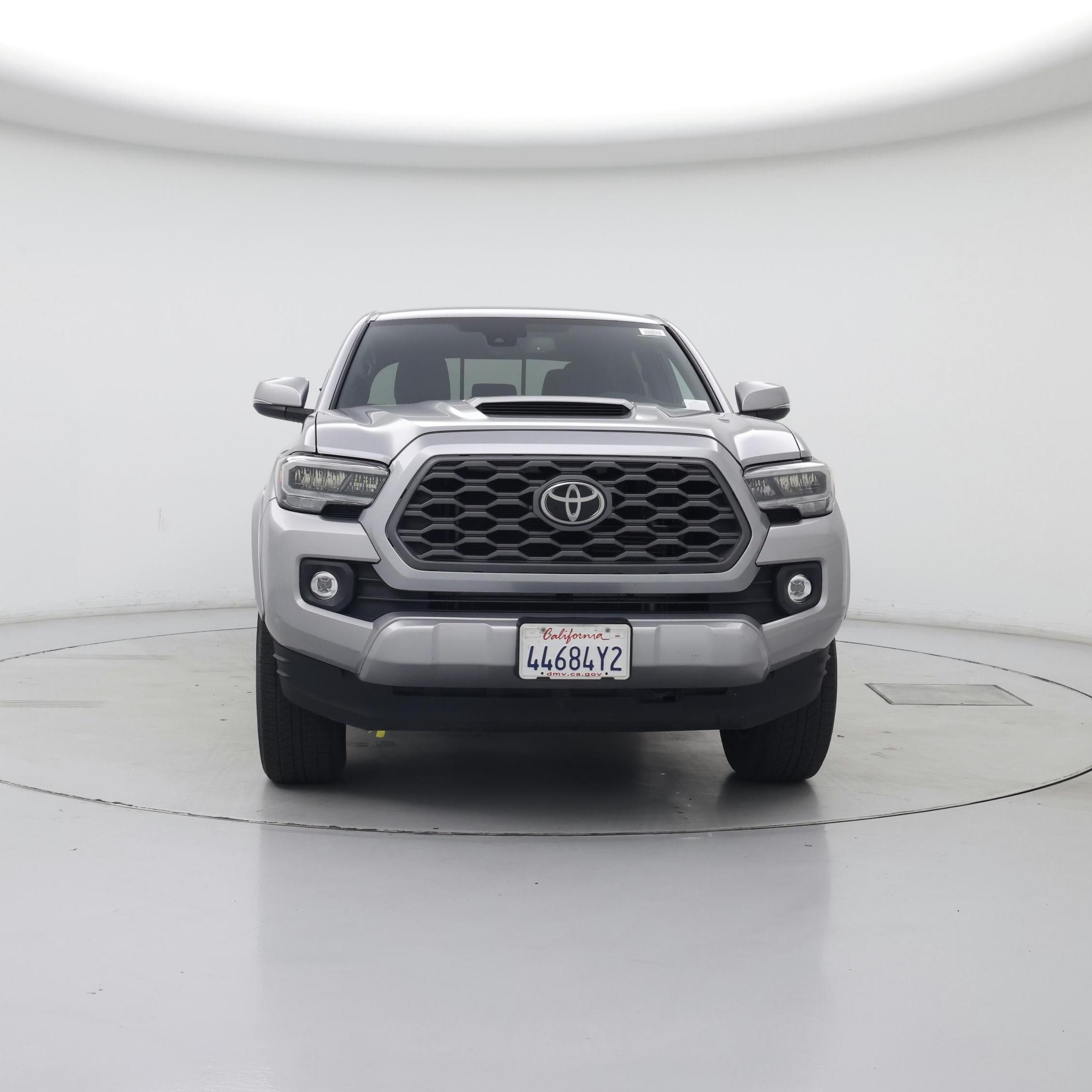 Thumbnail: 2020 Toyota Tacoma - 5