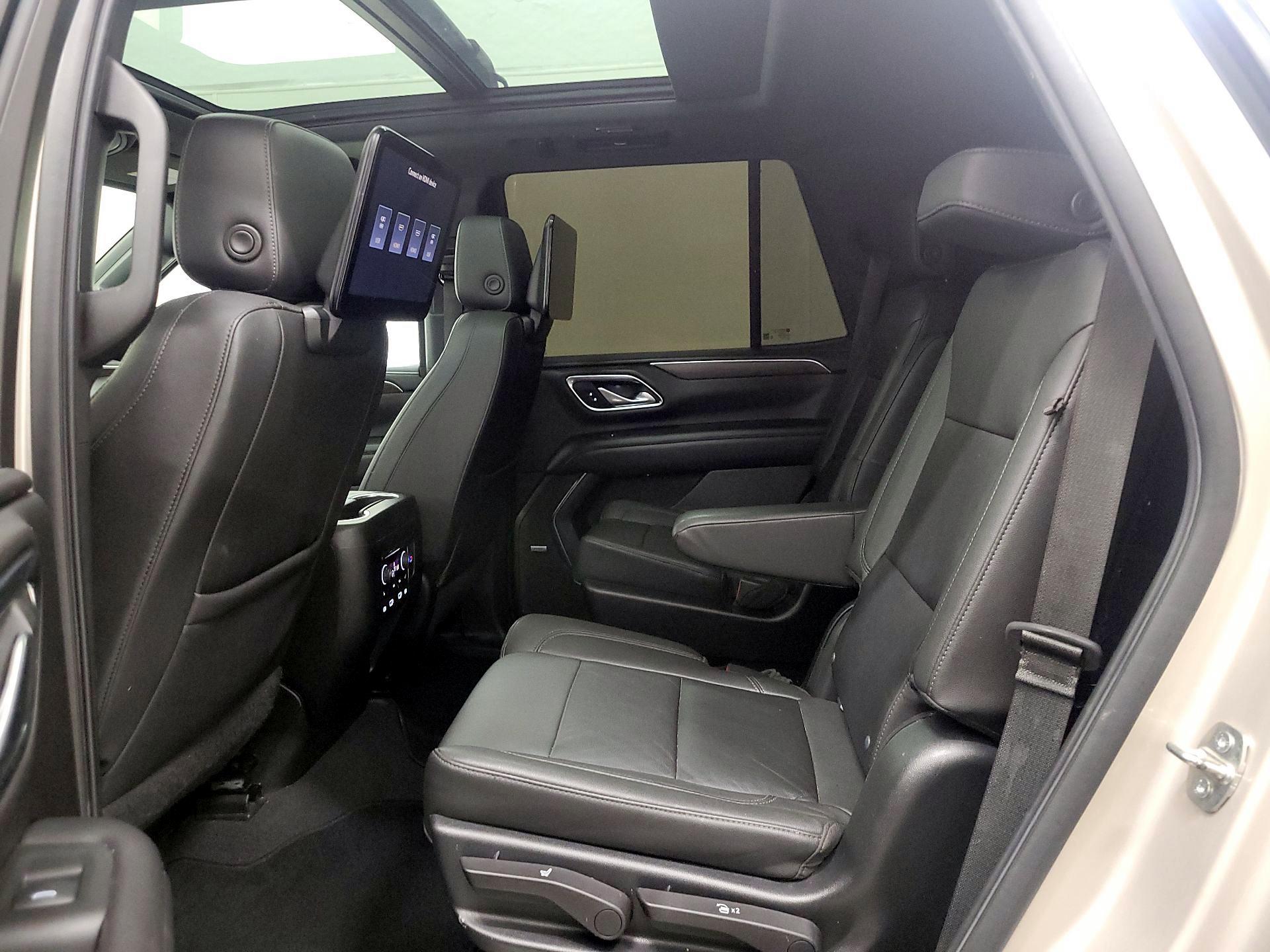 Thumbnail: 2022 Chevrolet Tahoe - 19
