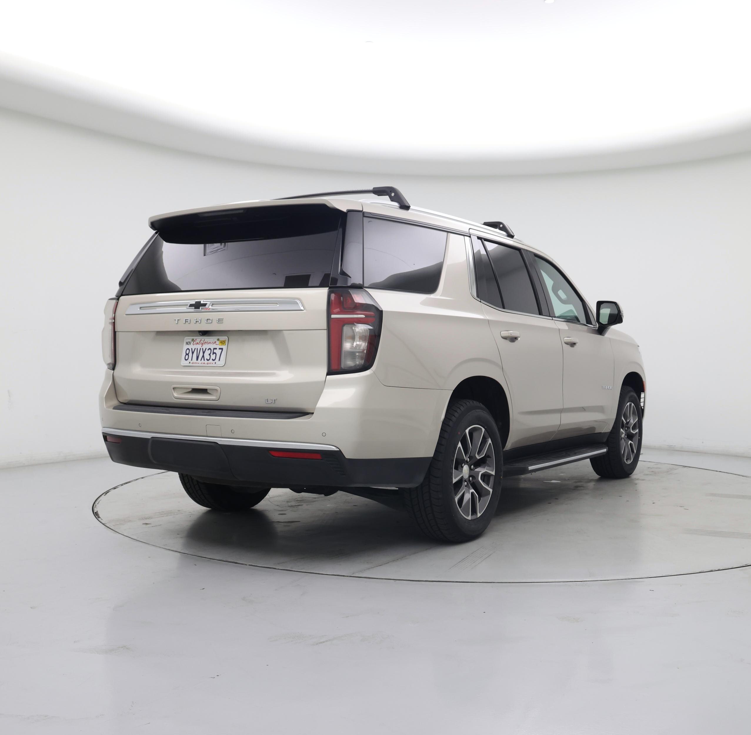 Thumbnail: 2022 Chevrolet Tahoe - 8