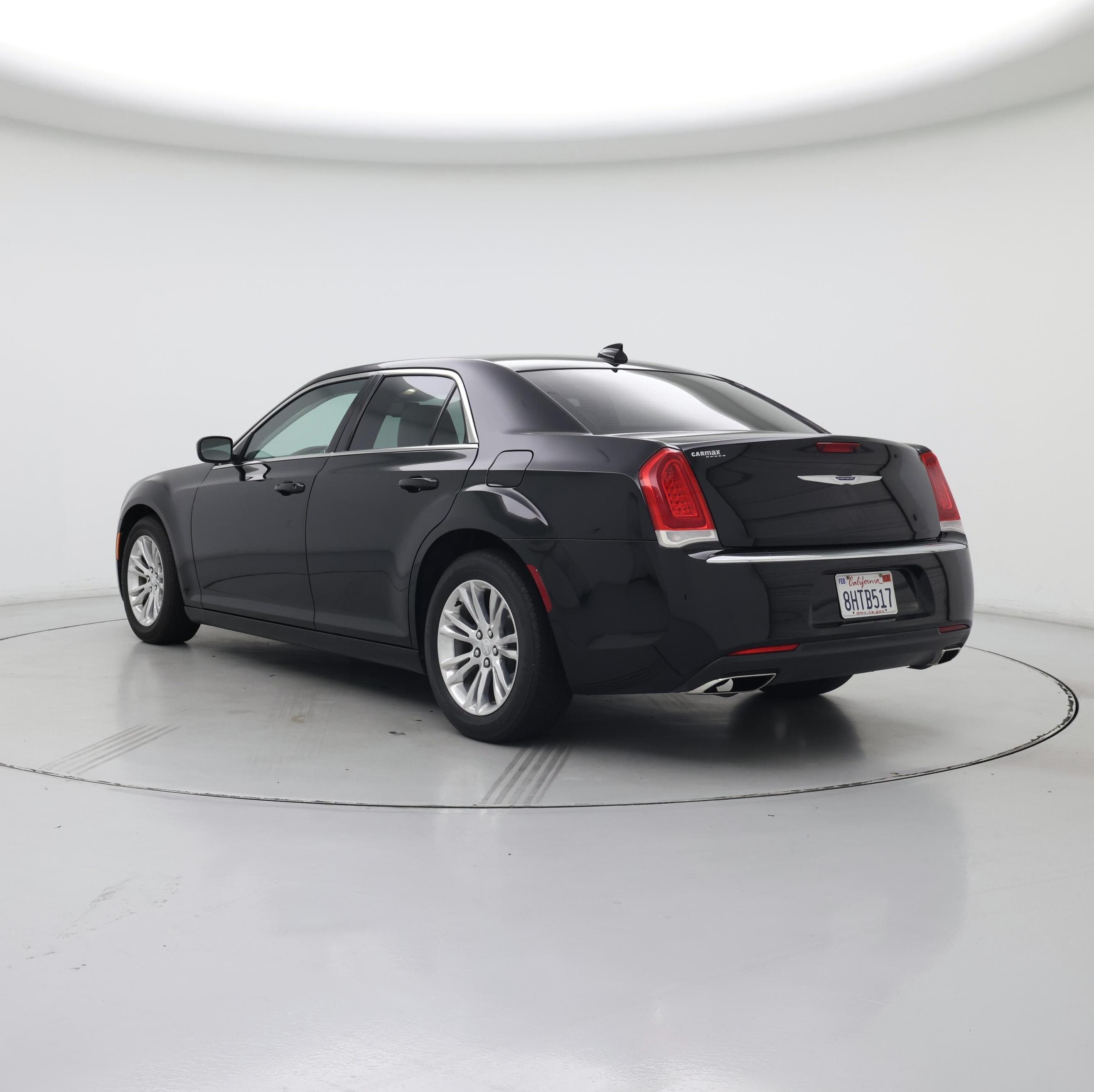 Thumbnail: 2019 Chrysler 300 - 2