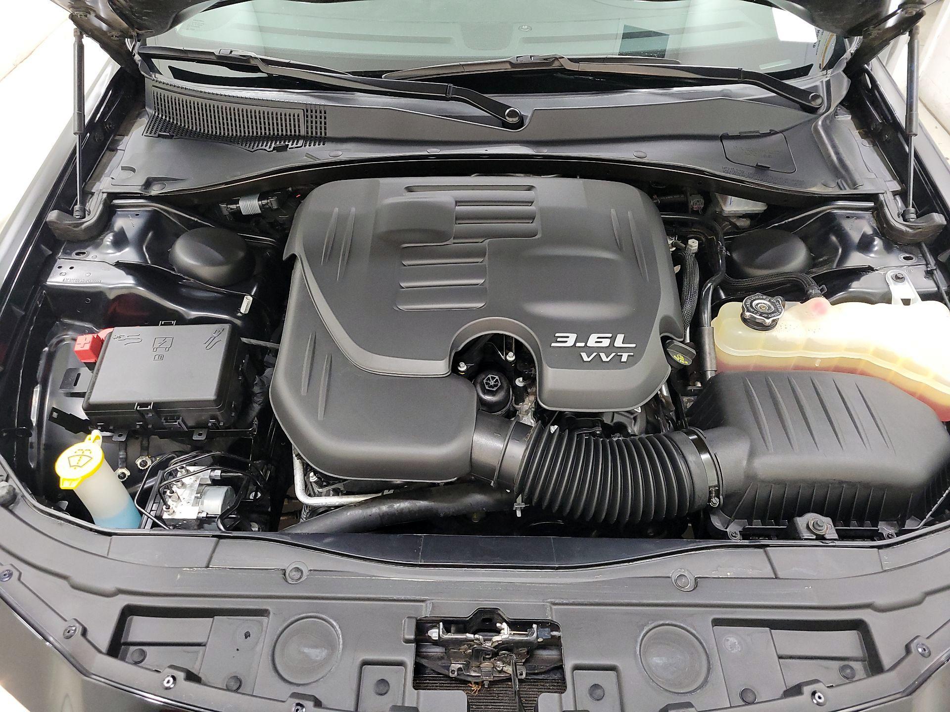 Thumbnail: 2019 Chrysler 300 - 19