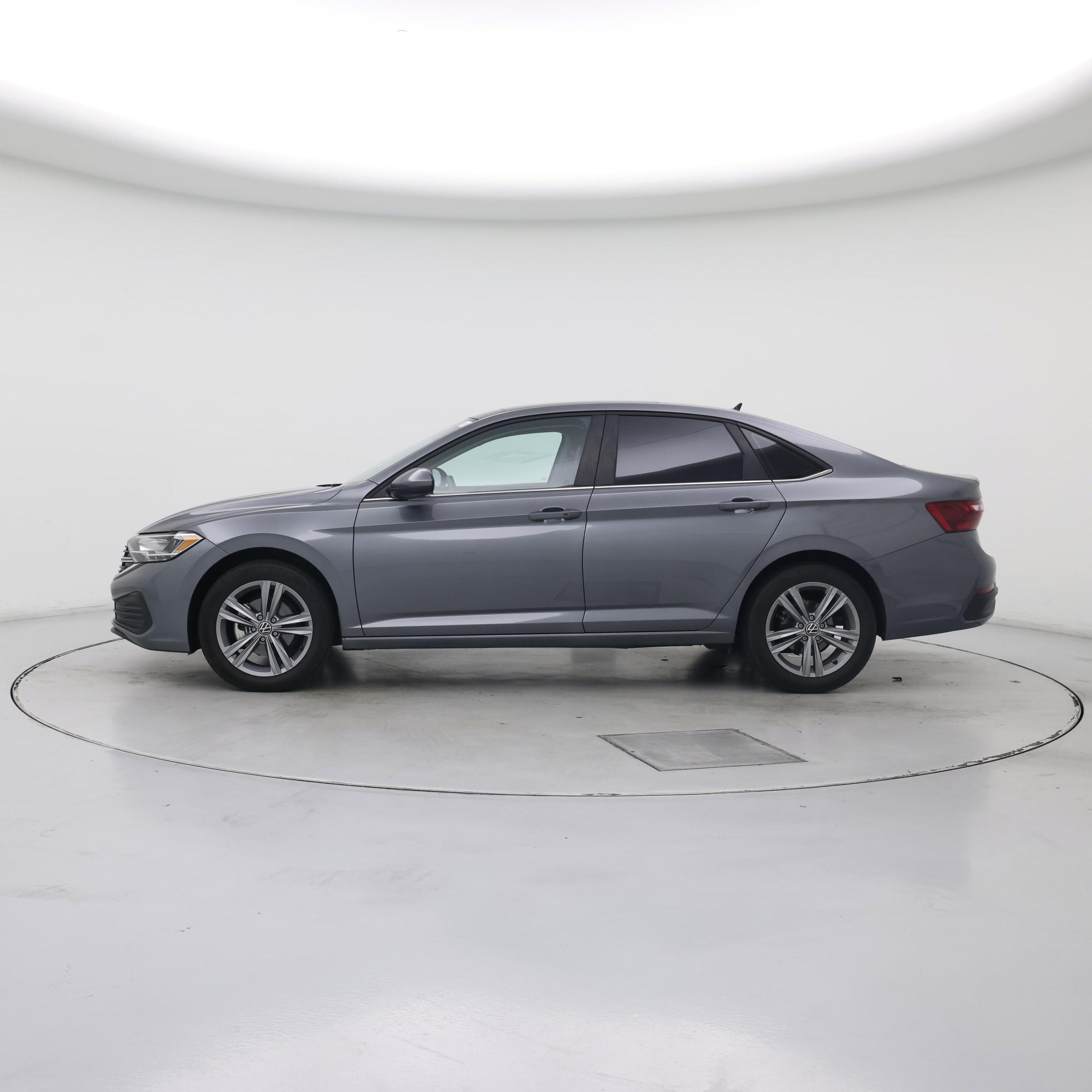 Thumbnail: 2023 Volkswagen Jetta - 3