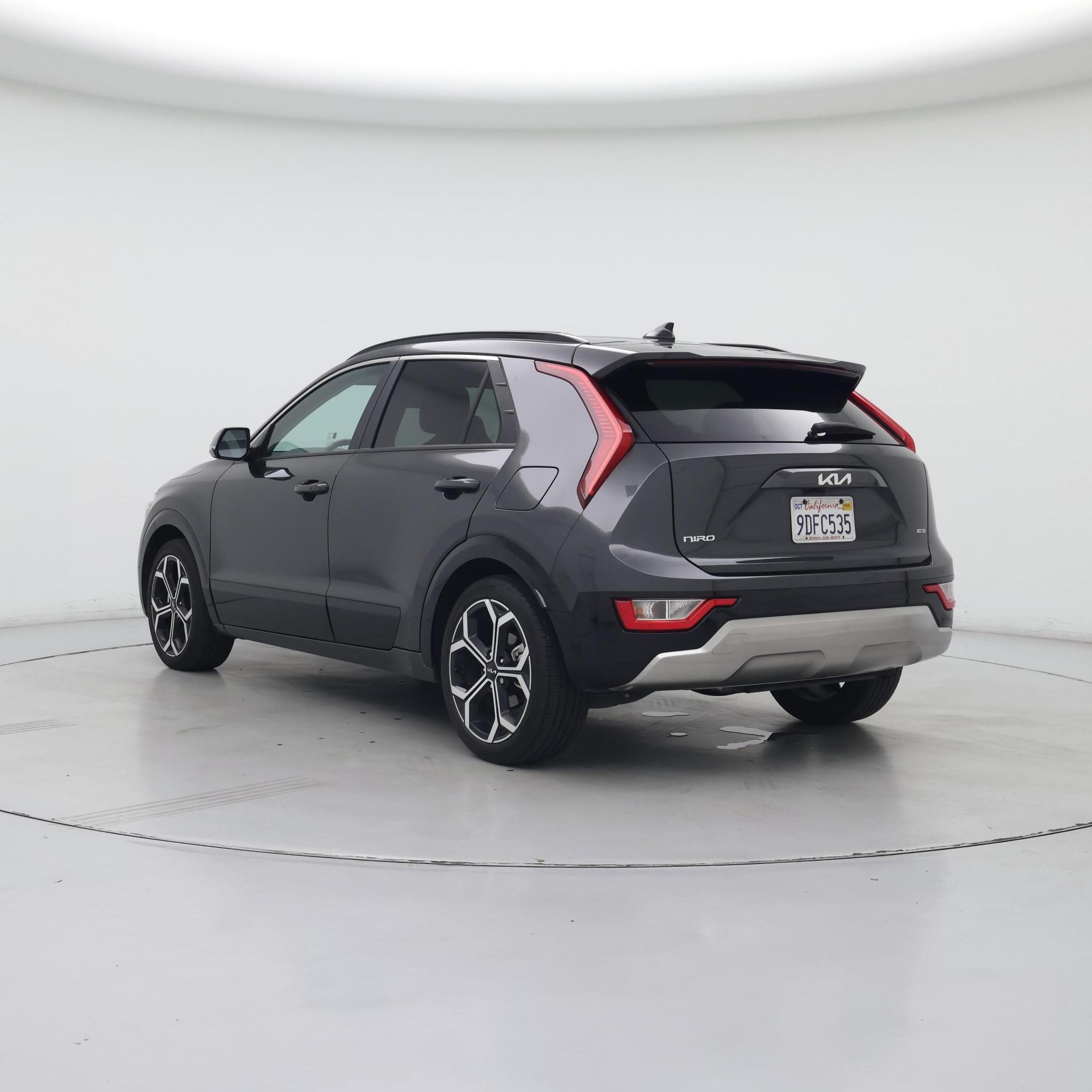 Thumbnail: 2023 Kia Niro - 2