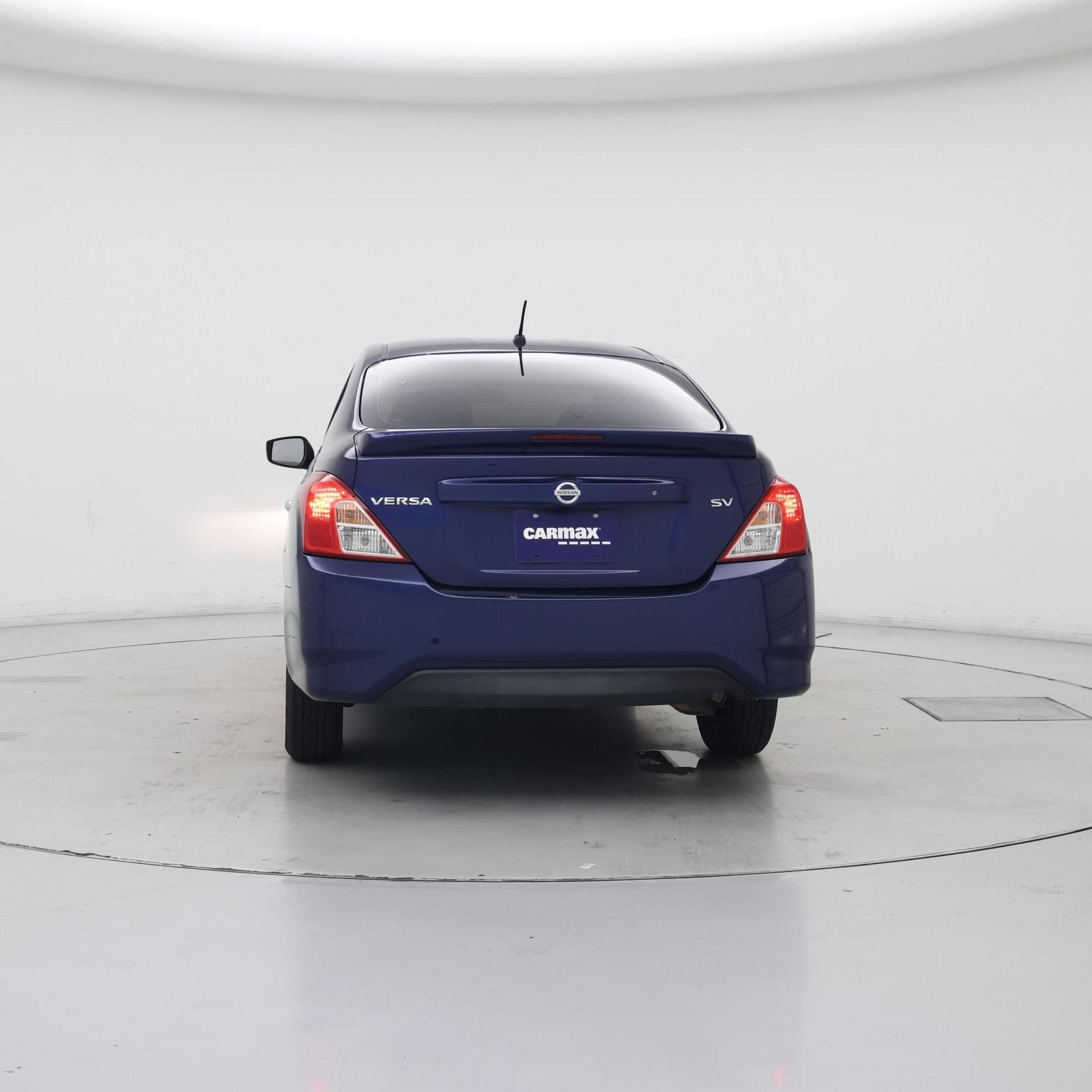 Thumbnail: 2018 Nissan Versa - 6