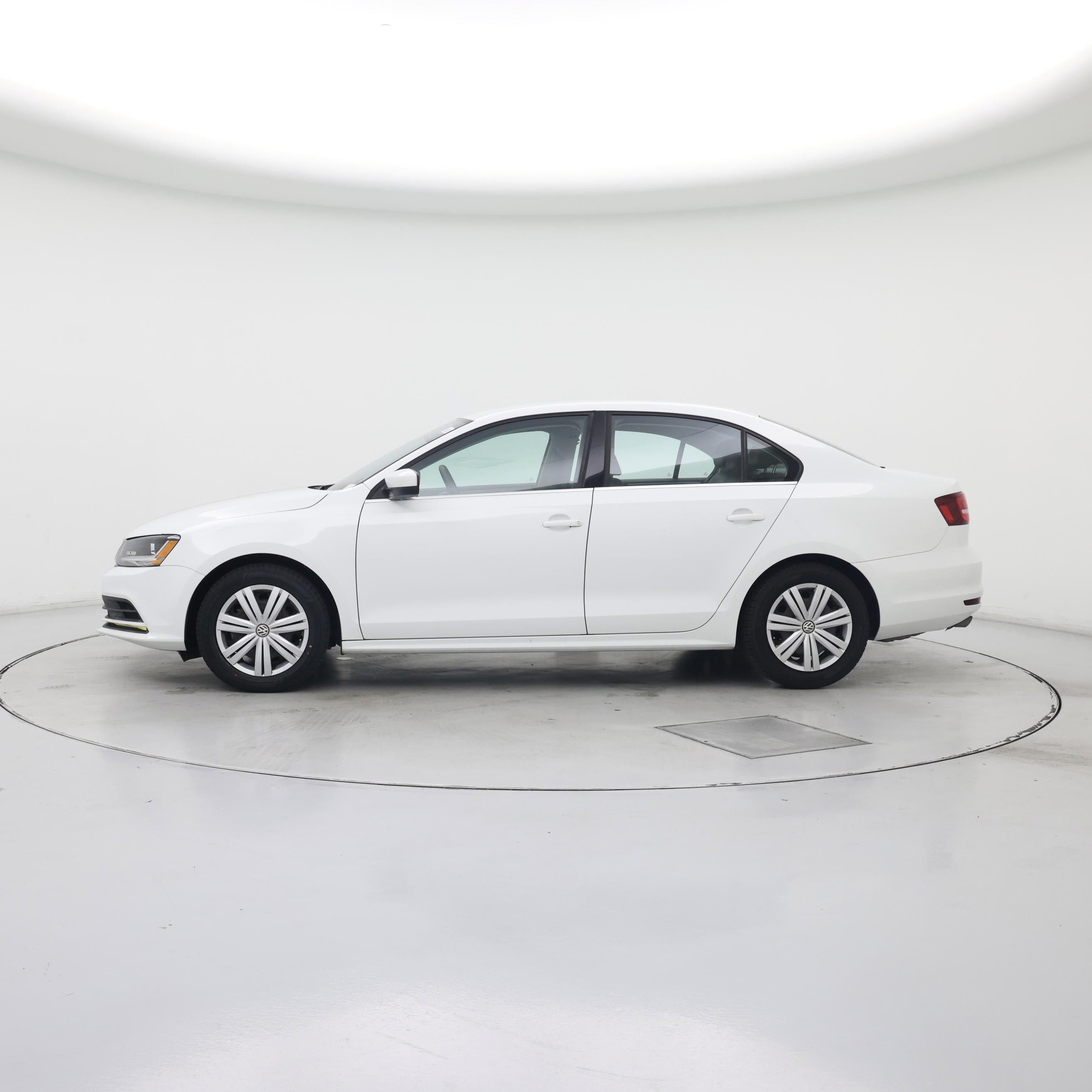Thumbnail: 2017 Volkswagen Jetta - 3