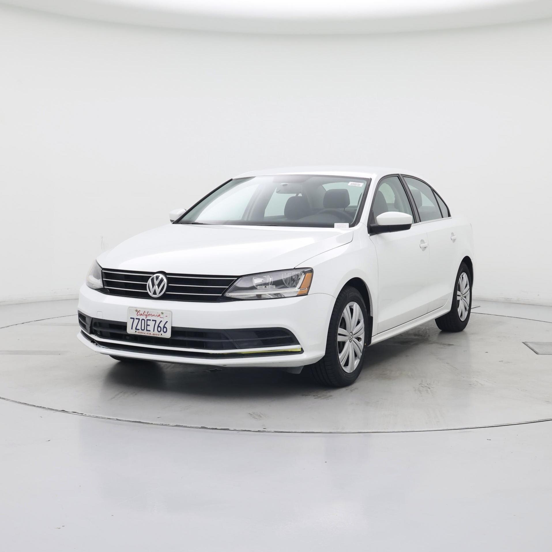 Thumbnail: 2017 Volkswagen Jetta - 4