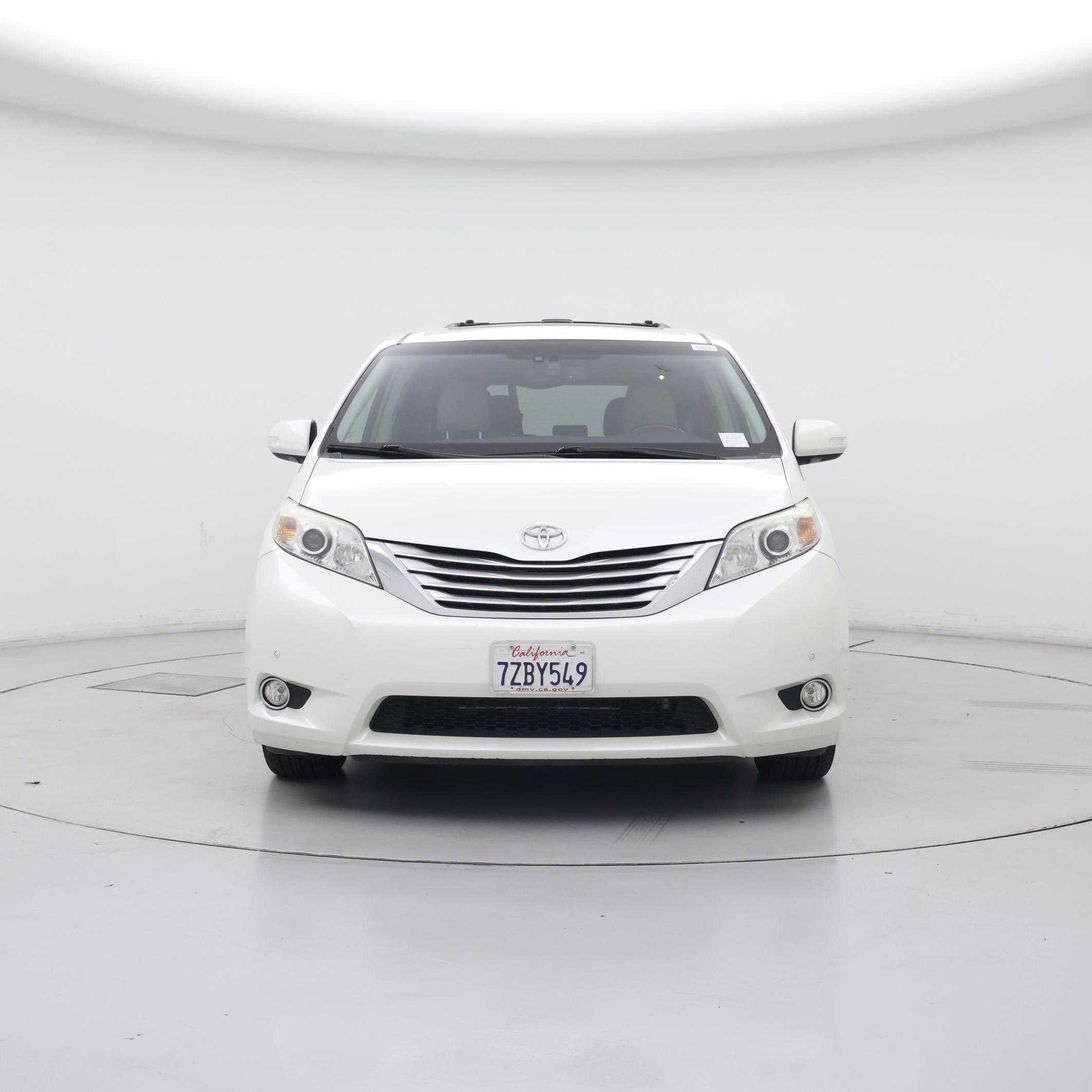 Thumbnail: 2014 Toyota Sienna - 5