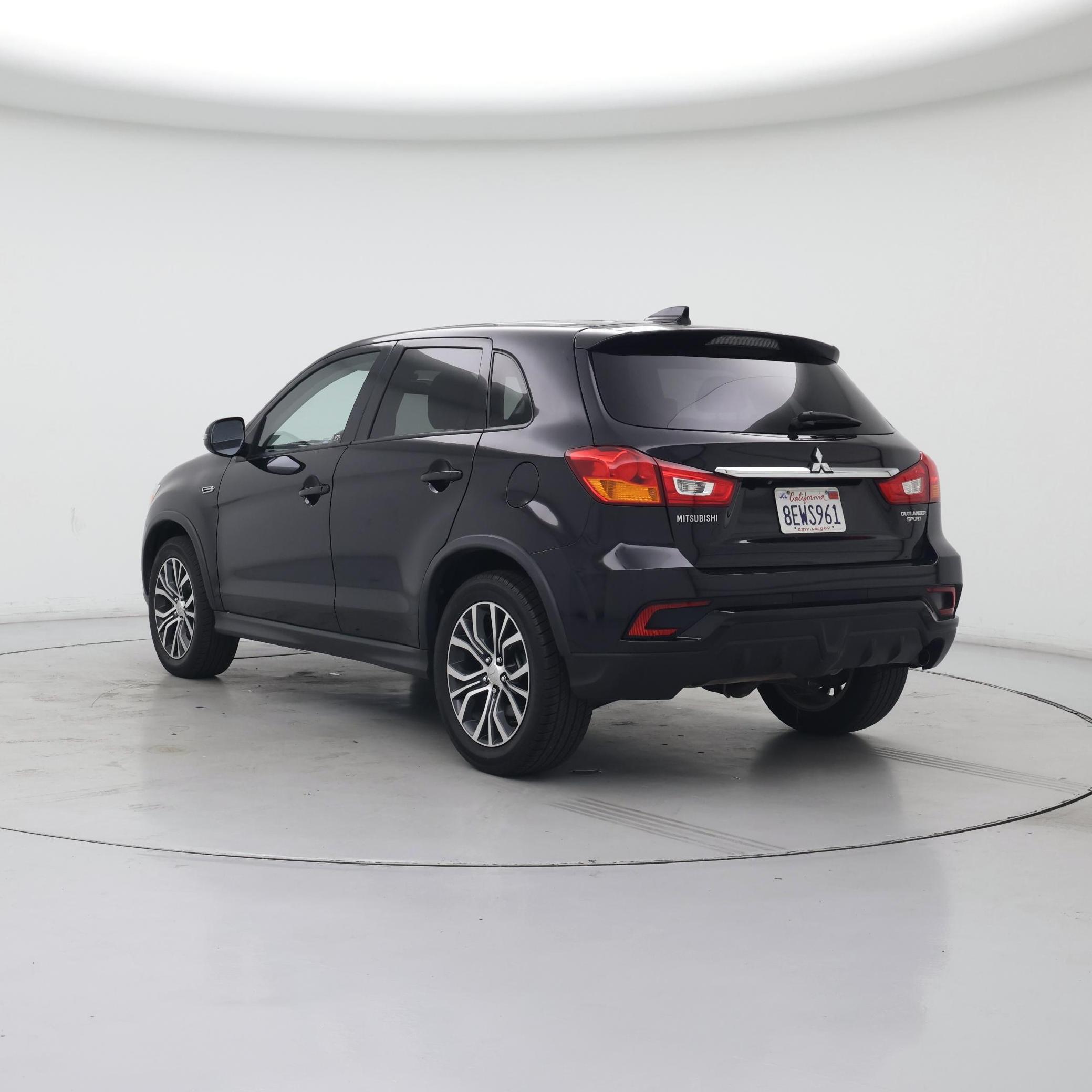 Thumbnail: 2018 Mitsubishi Outlander Sport - 2