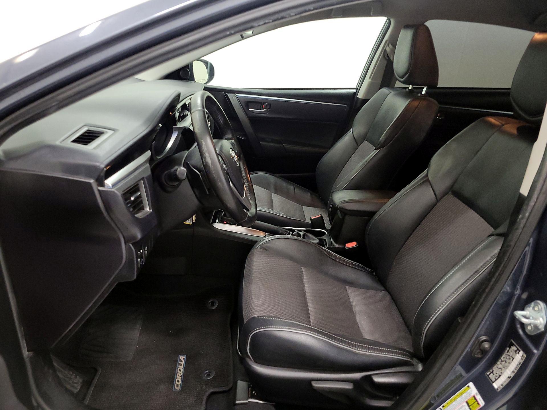 Thumbnail: 2015 Toyota Corolla - 11