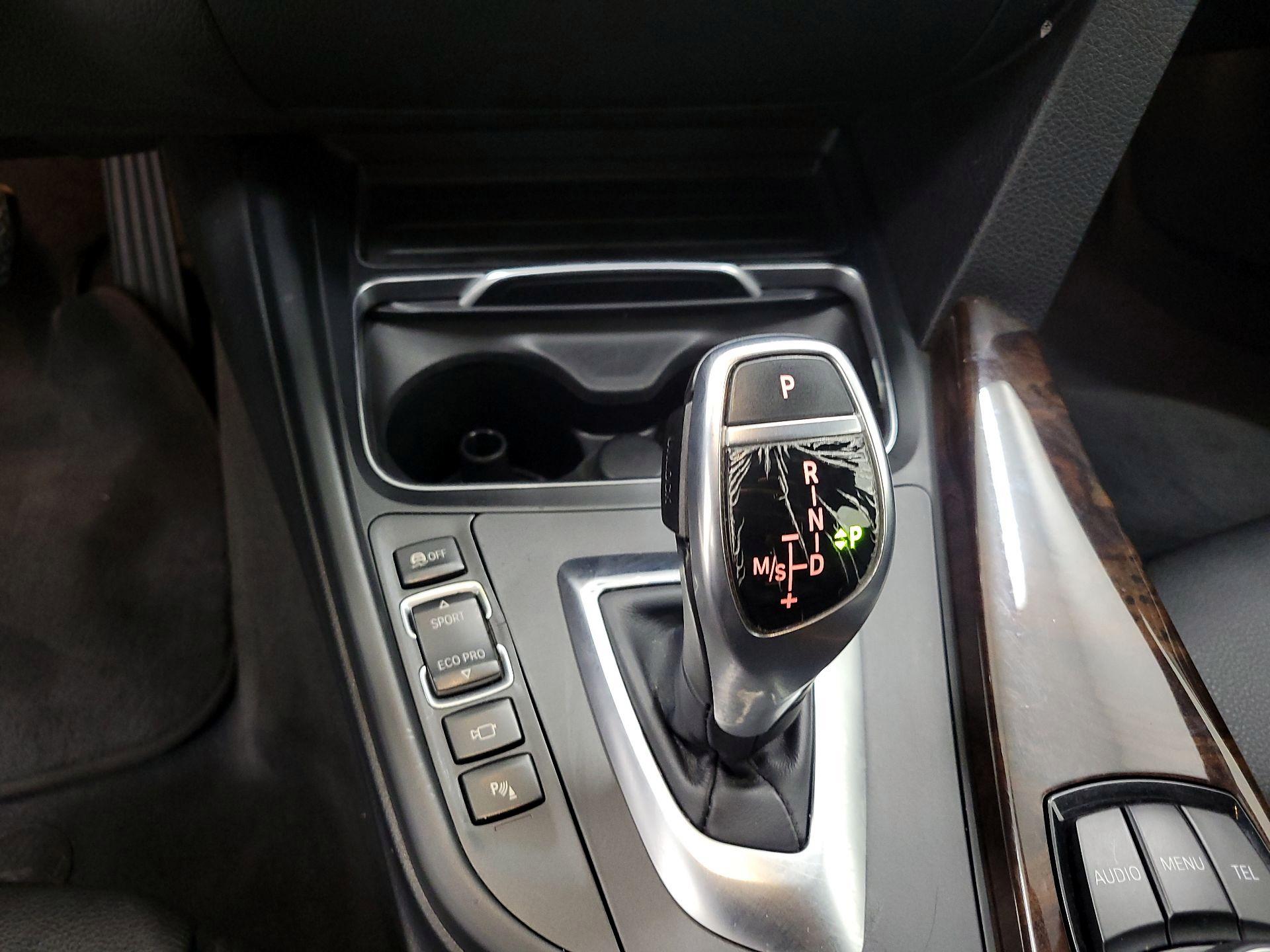 Thumbnail: 2016 BMW 4 Series - 17