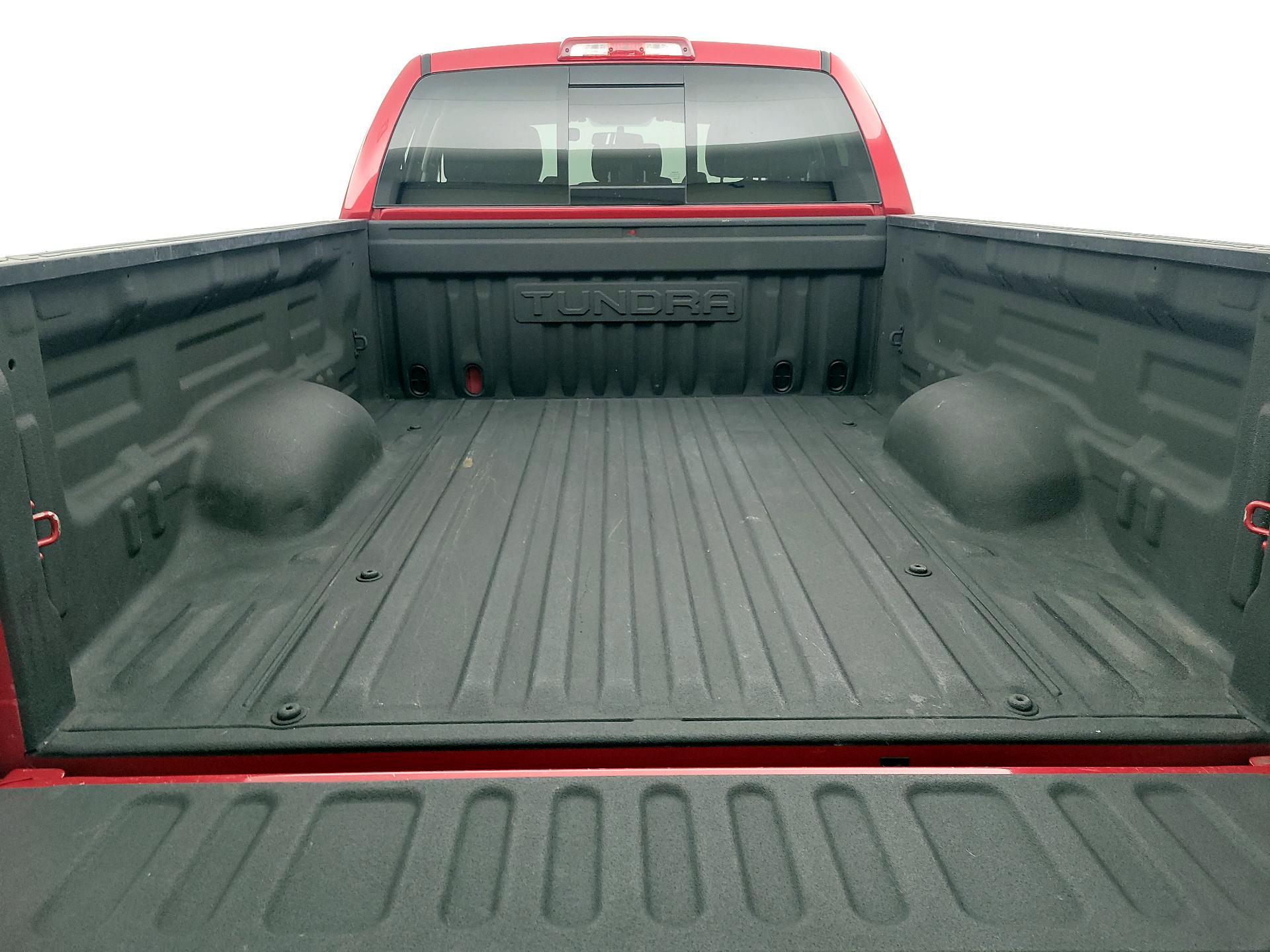 Thumbnail: 2017 Toyota Tundra - 20