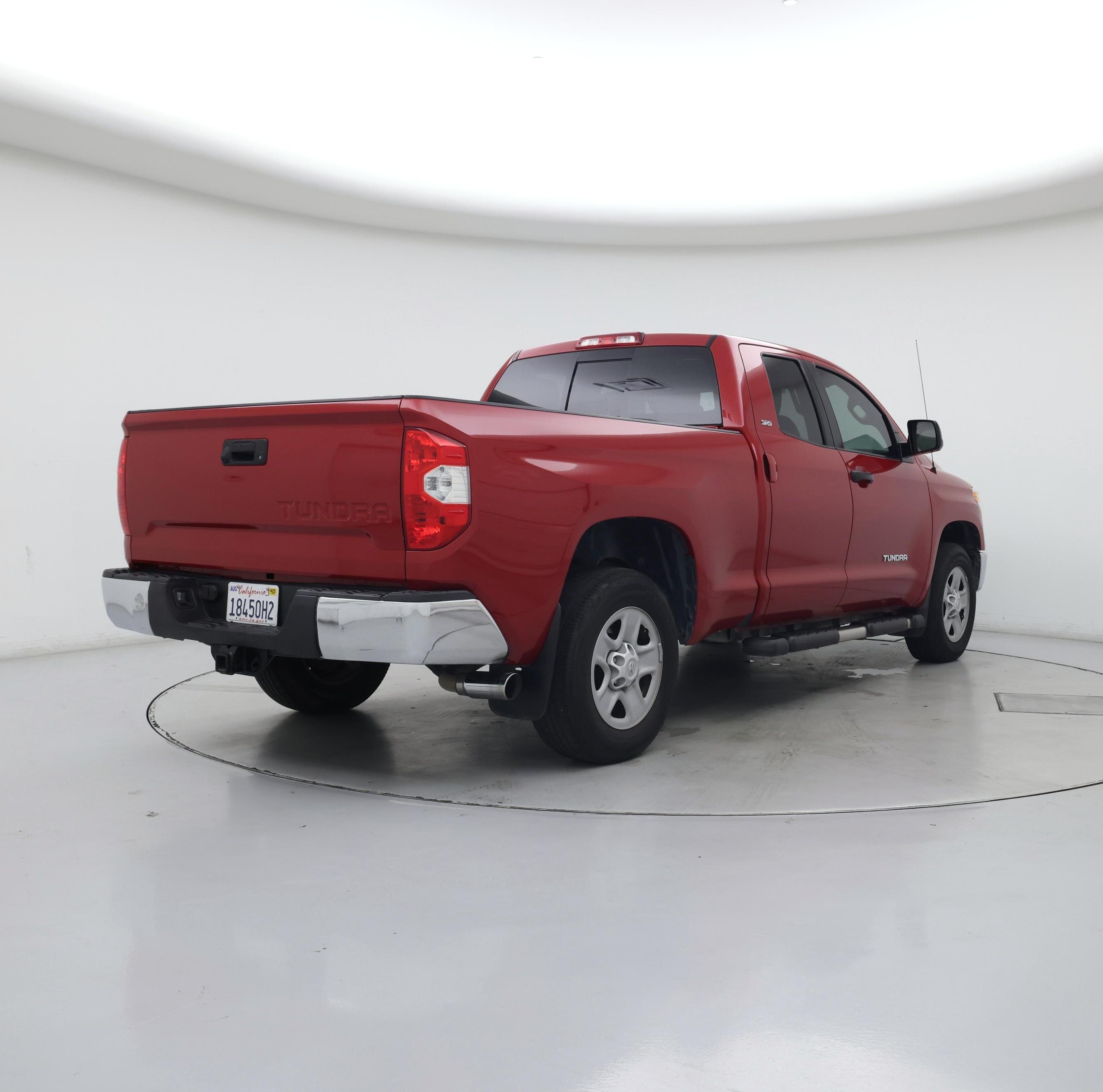 Thumbnail: 2017 Toyota Tundra - 8