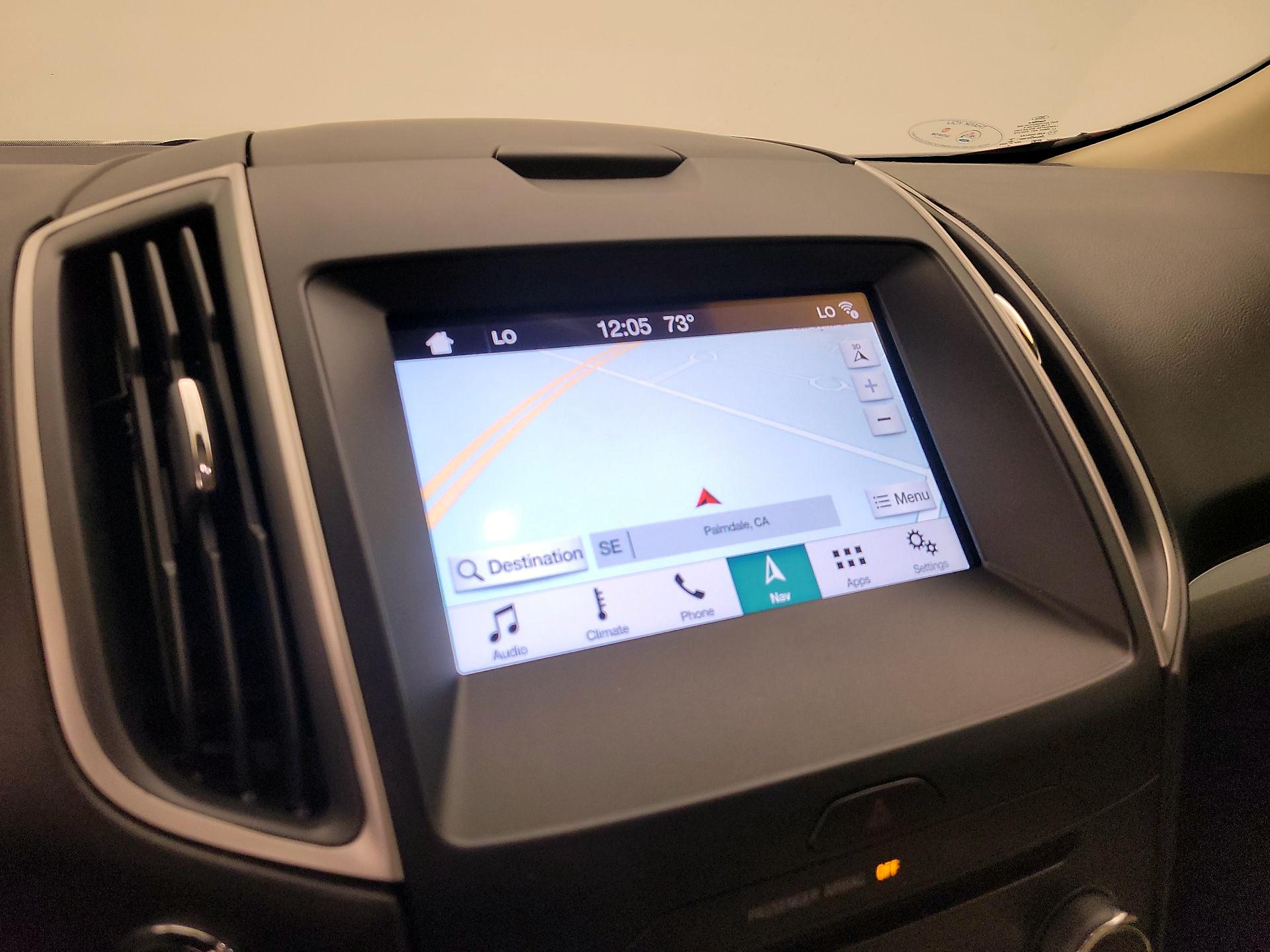 Thumbnail: 2016 Ford Edge - 14