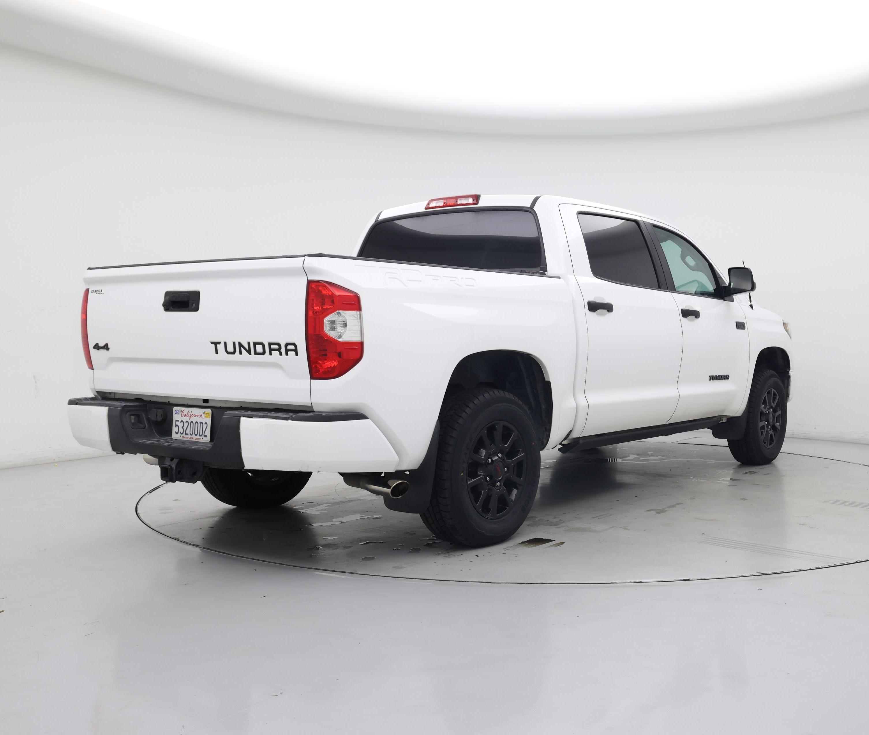 Thumbnail: 2017 Toyota Tundra - 8