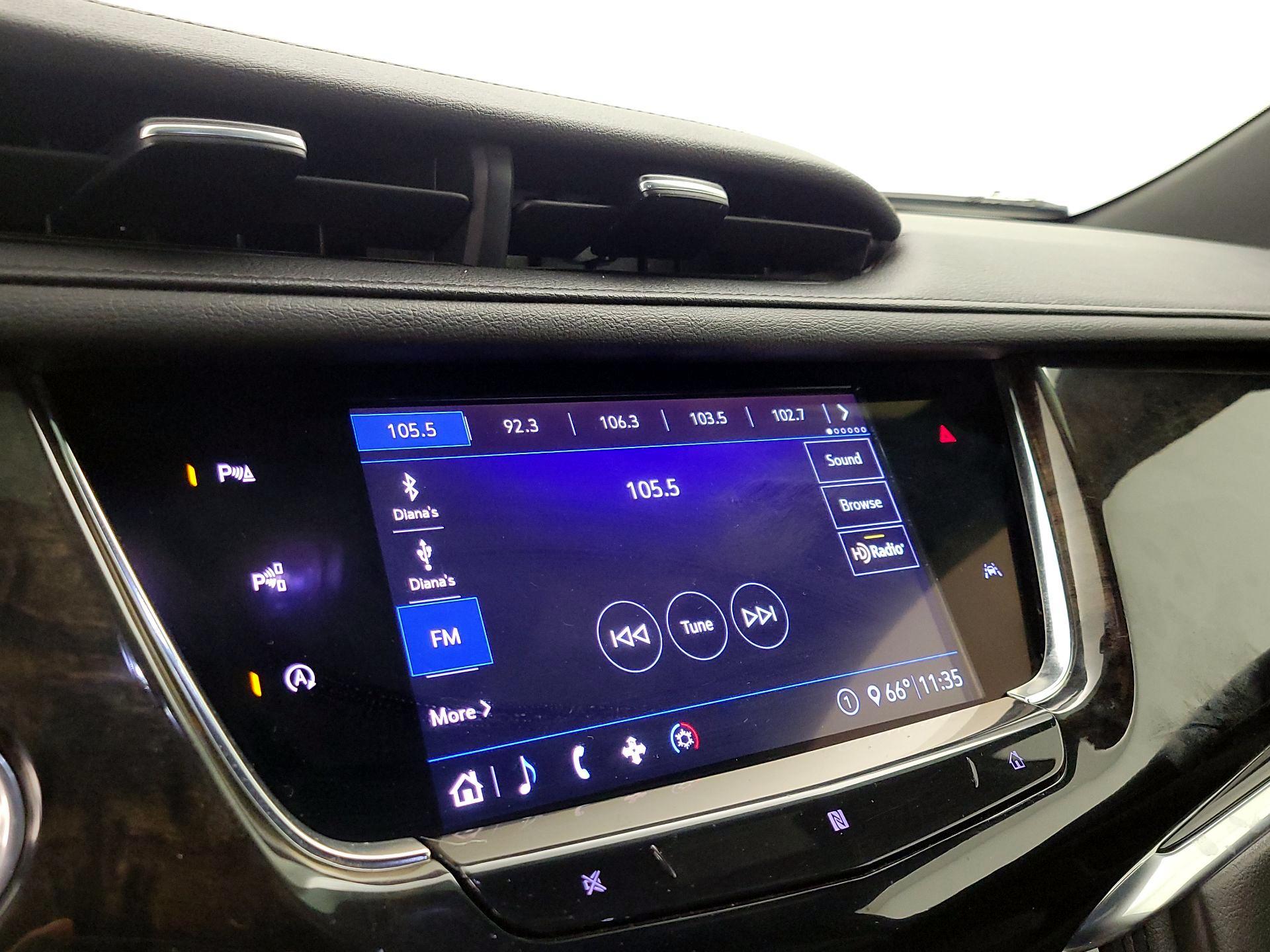 Thumbnail: 2020 Cadillac XT6 - 15