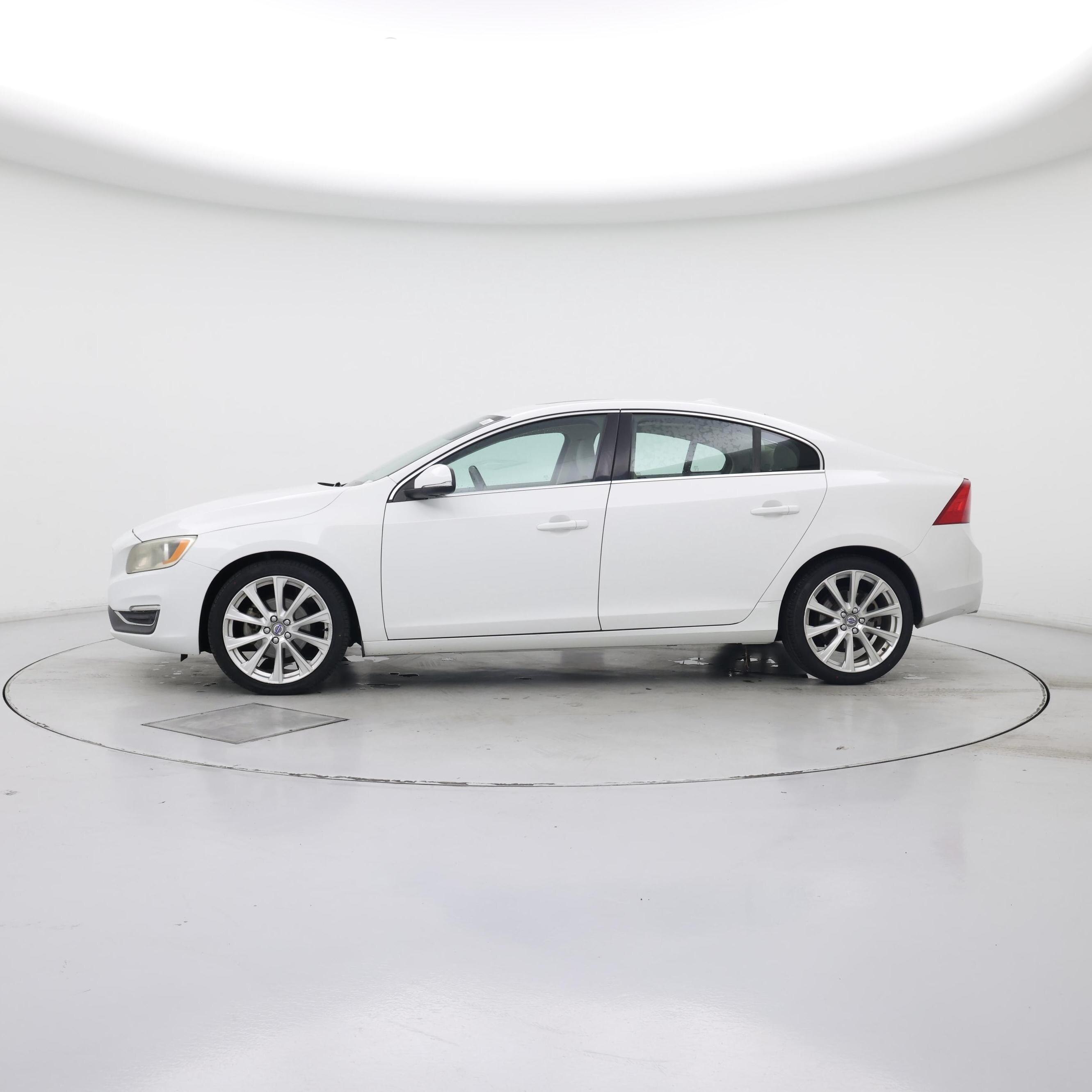 Thumbnail: 2018 Volvo S60 - 3