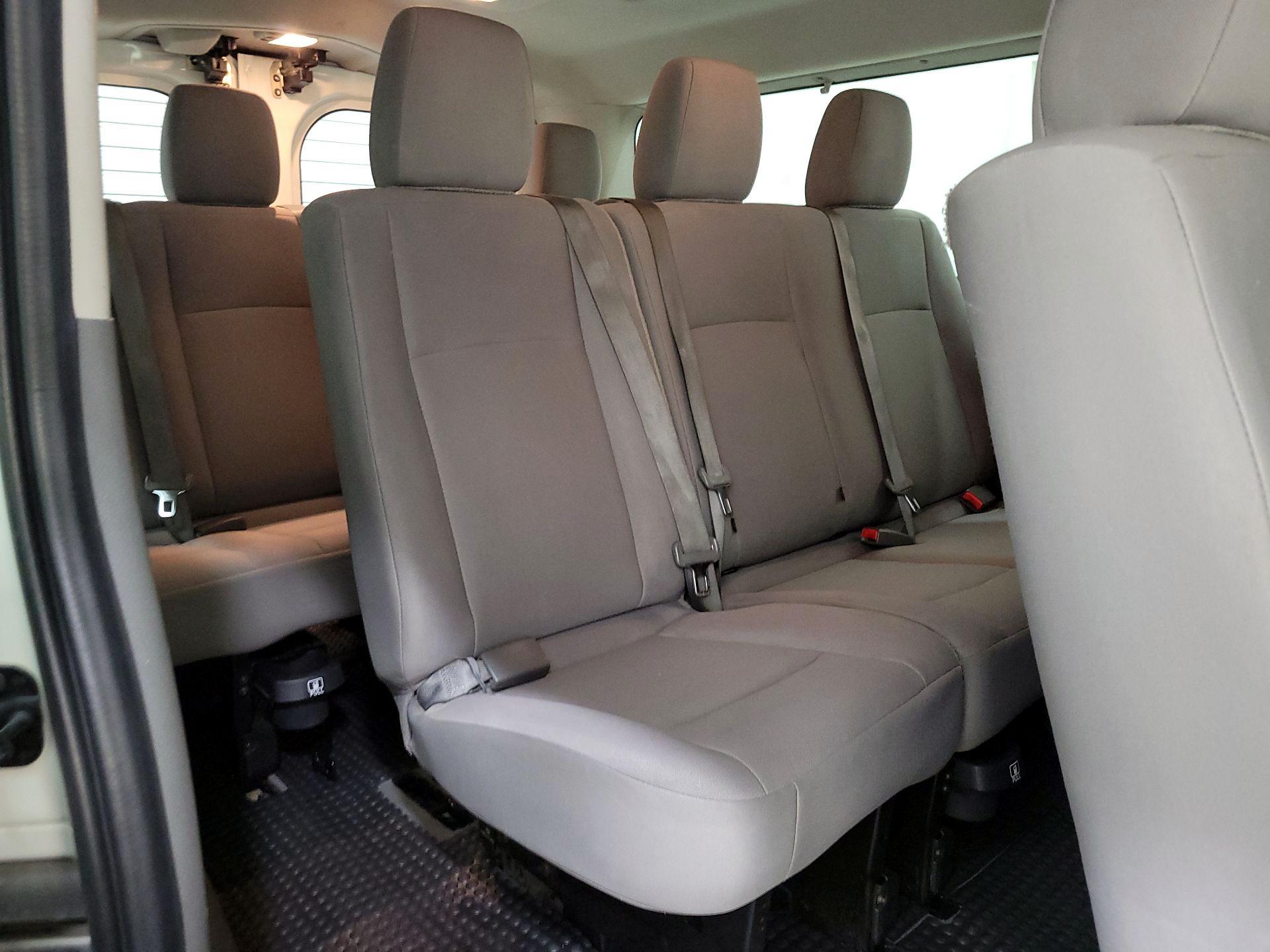 Thumbnail: 2014 Nissan NV - 20