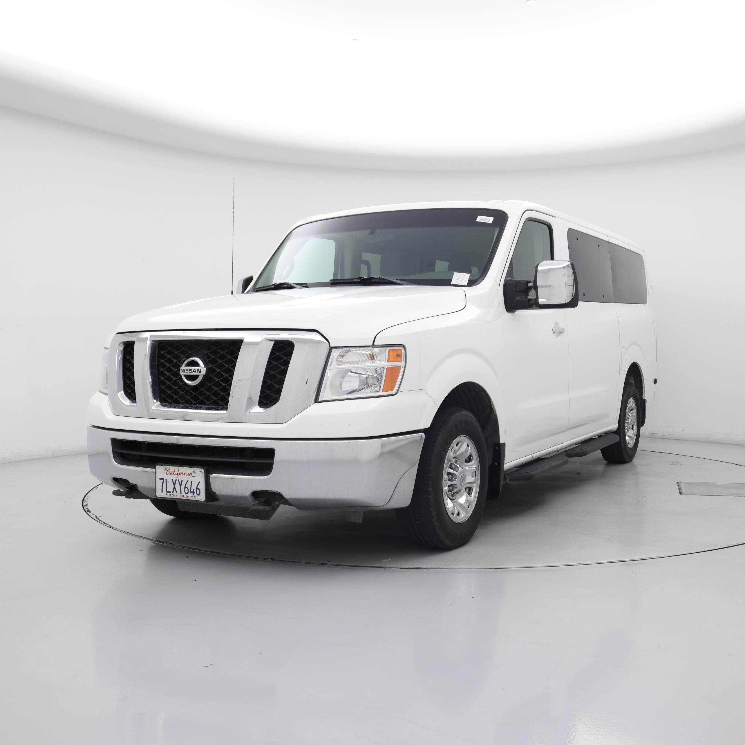 Thumbnail: 2014 Nissan NV - 4
