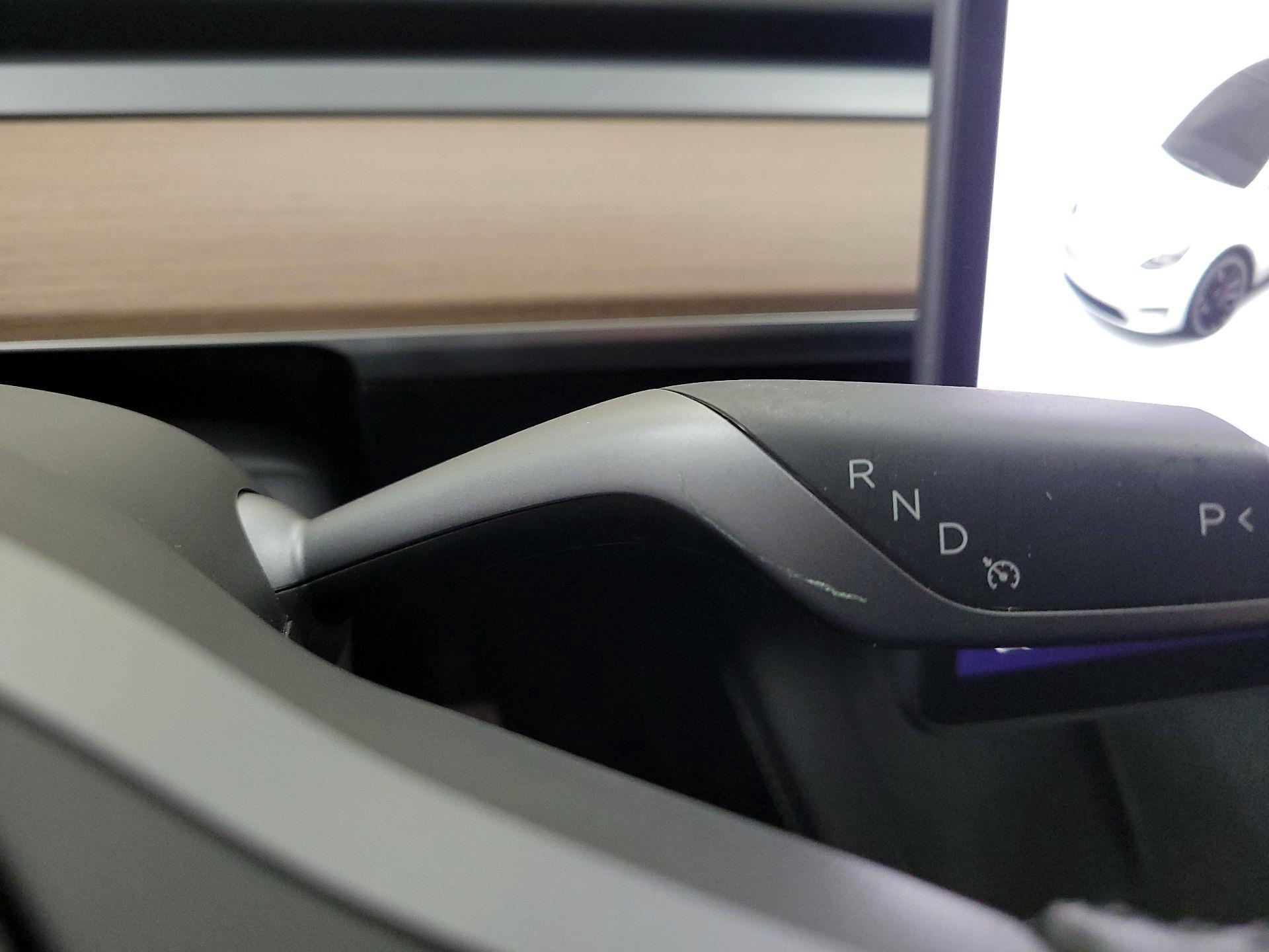 Thumbnail: 2022 Tesla Model Y - 17