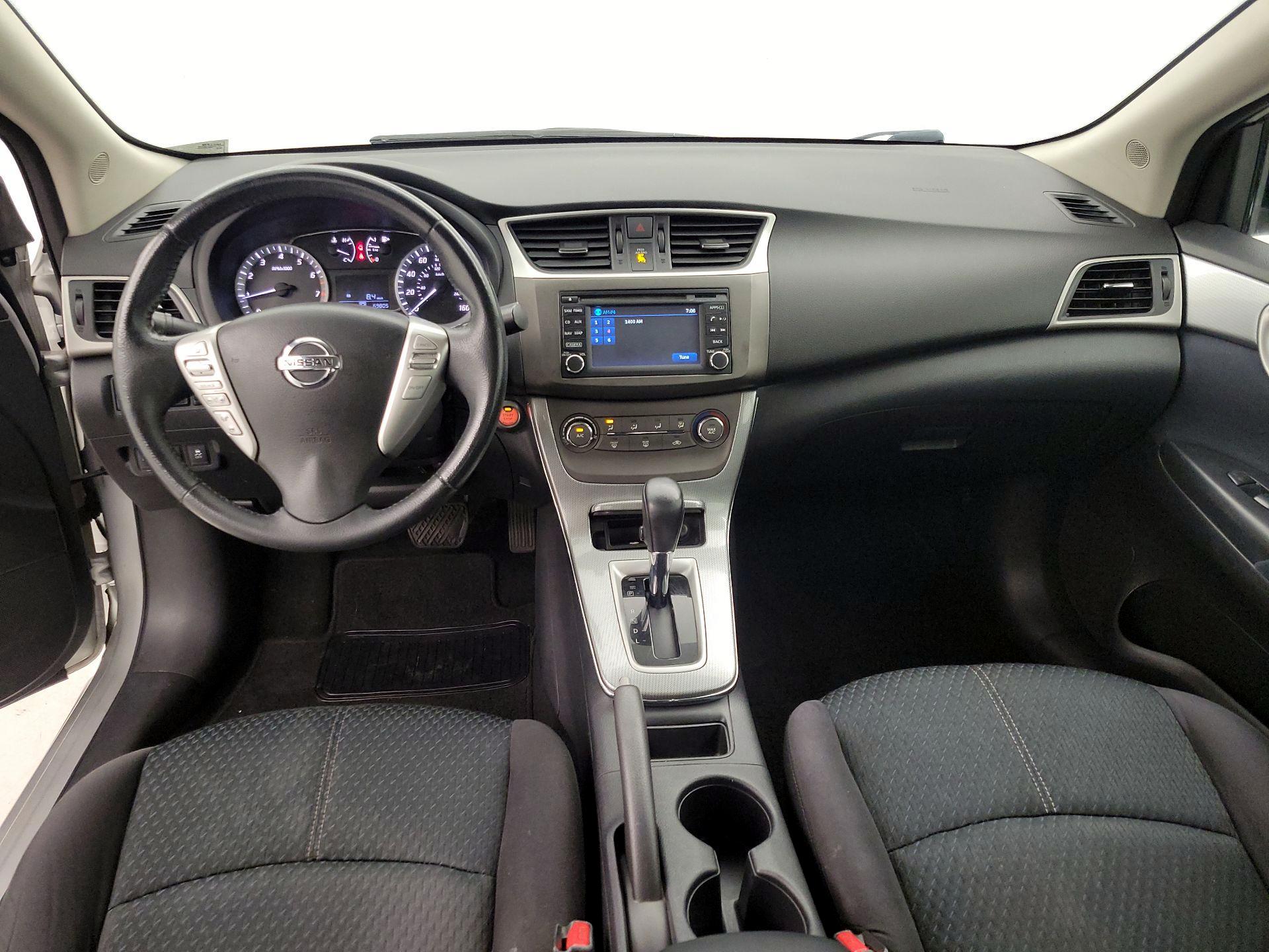 Thumbnail: 2014 Nissan Sentra - 9