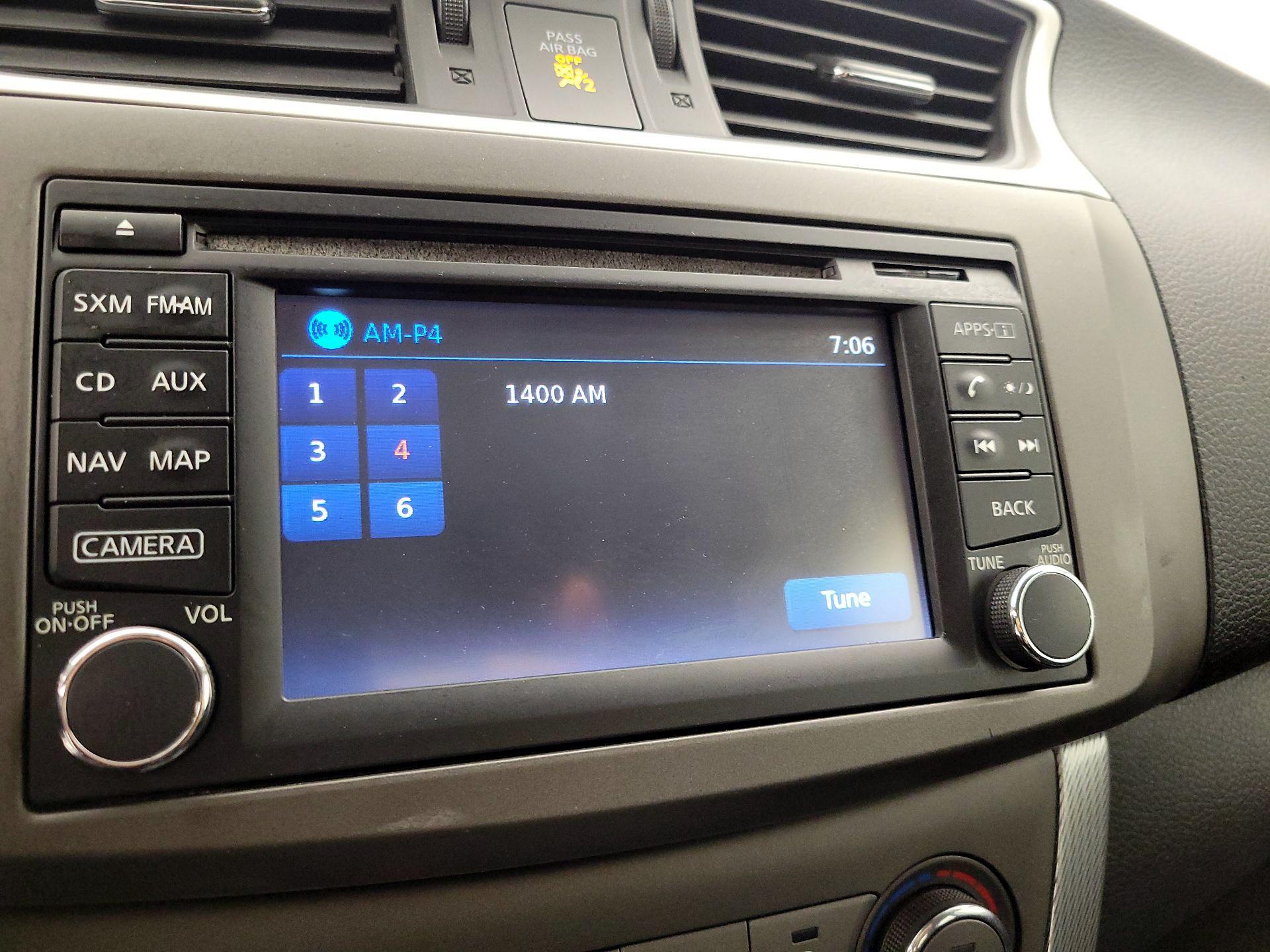 Thumbnail: 2014 Nissan Sentra - 15
