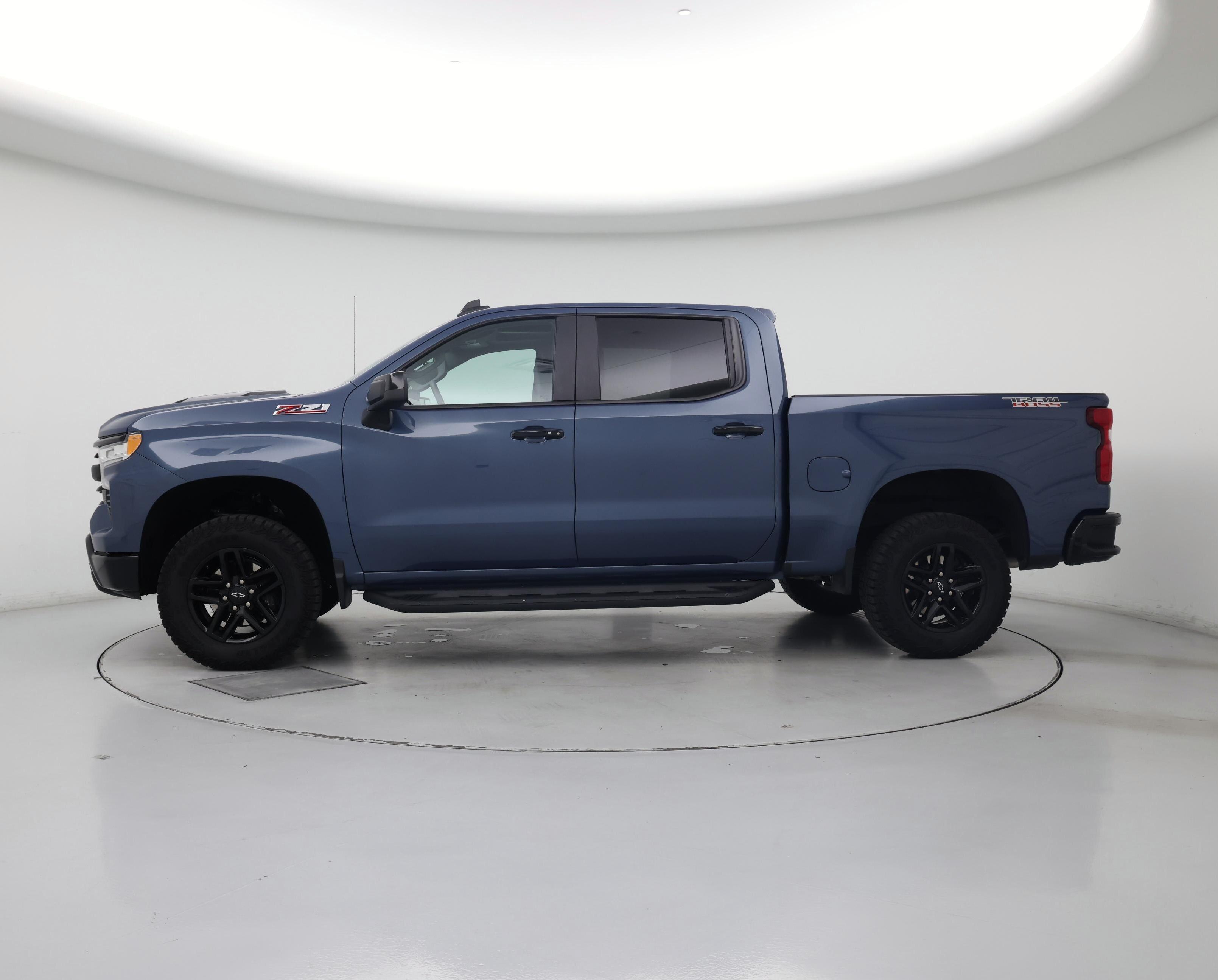 Thumbnail: 2024 Chevrolet Silverado 1500 - 3