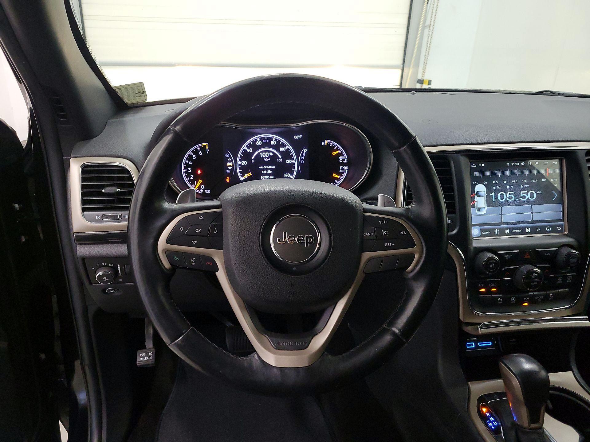 Thumbnail: 2017 Jeep Grand Cherokee - 10