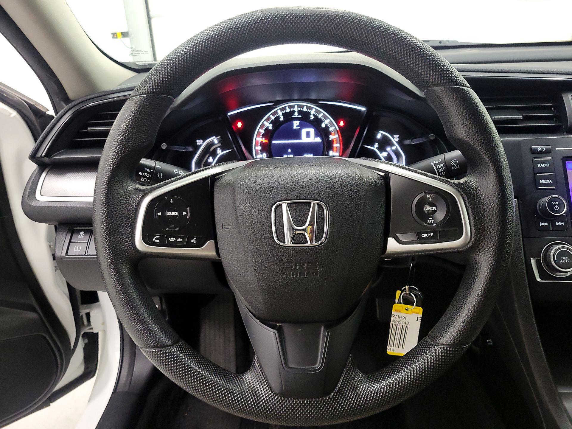 Thumbnail: 2016 Honda Civic - 10