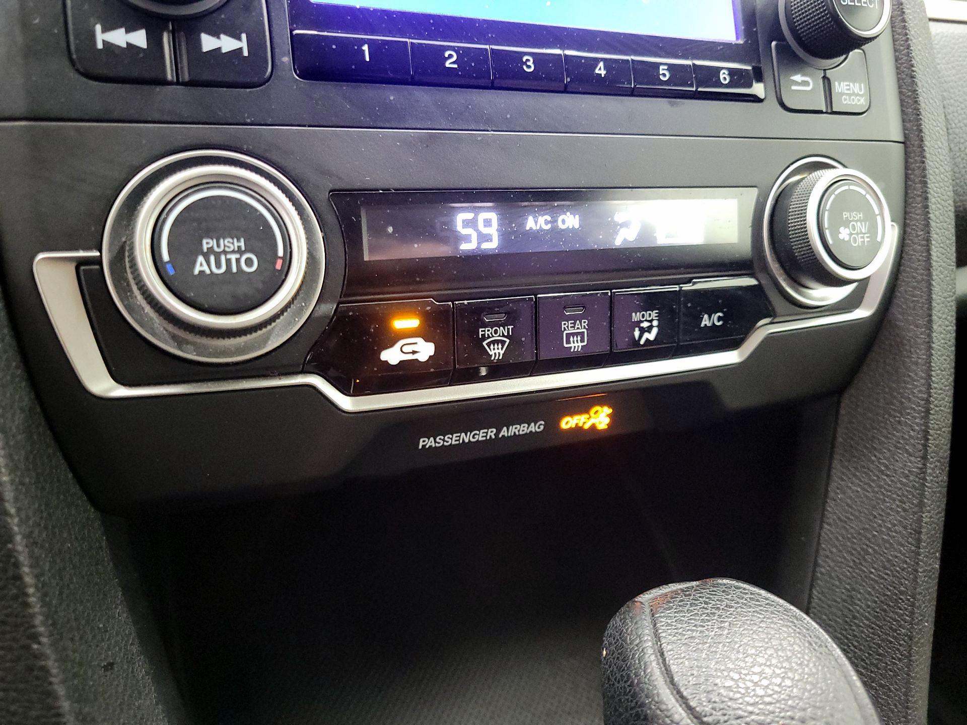 Thumbnail: 2016 Honda Civic - 16