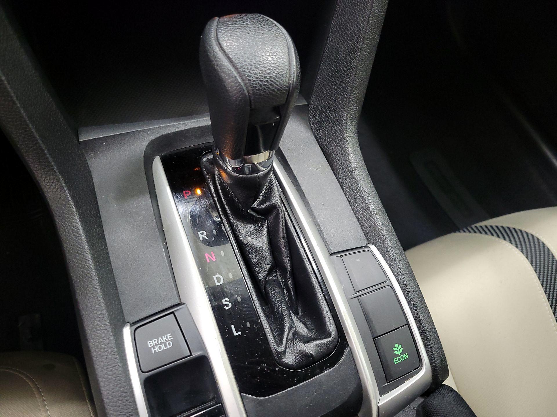 Thumbnail: 2016 Honda Civic - 17