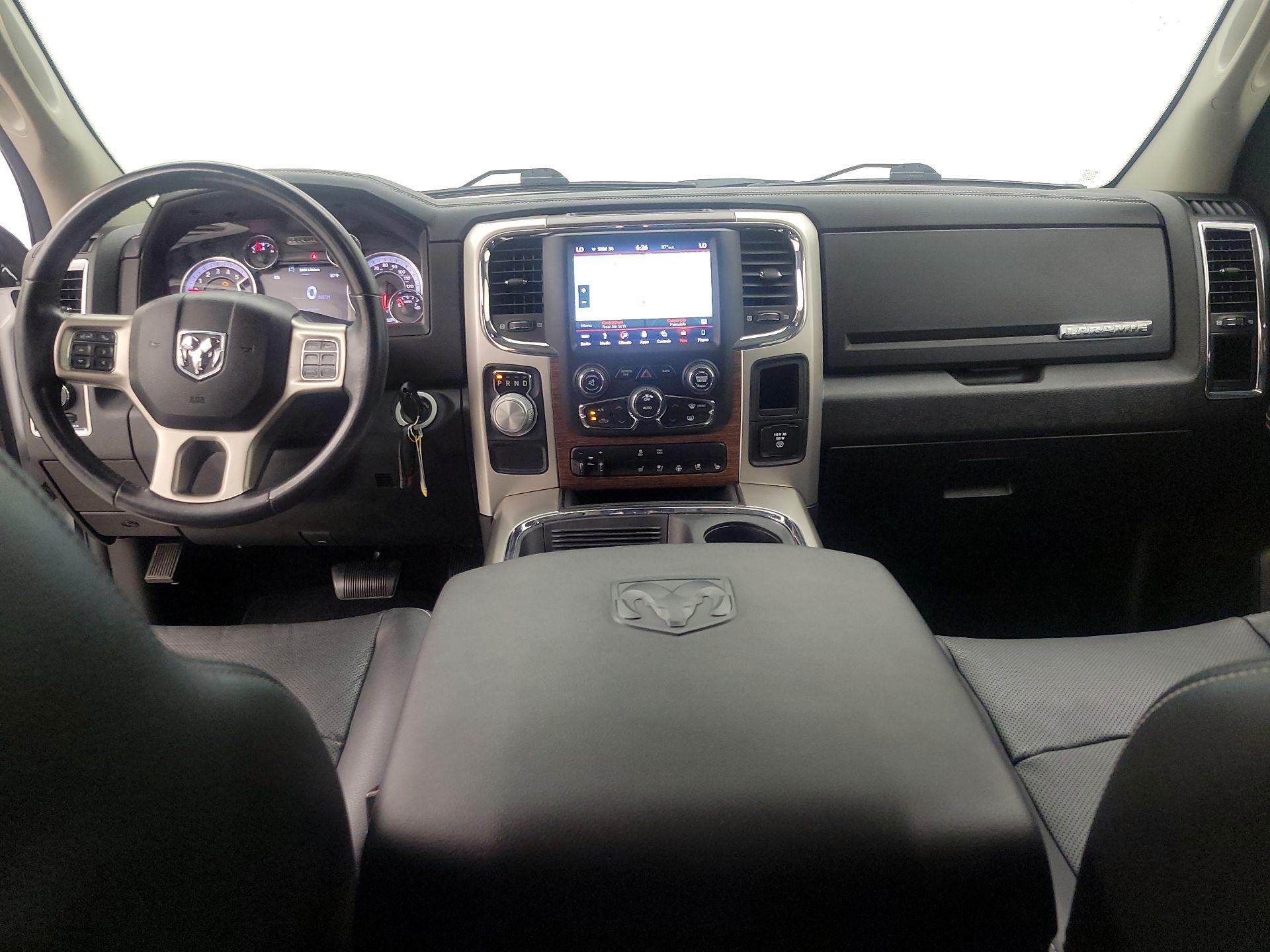Thumbnail: 2019 RAM 1500 Classic - 9