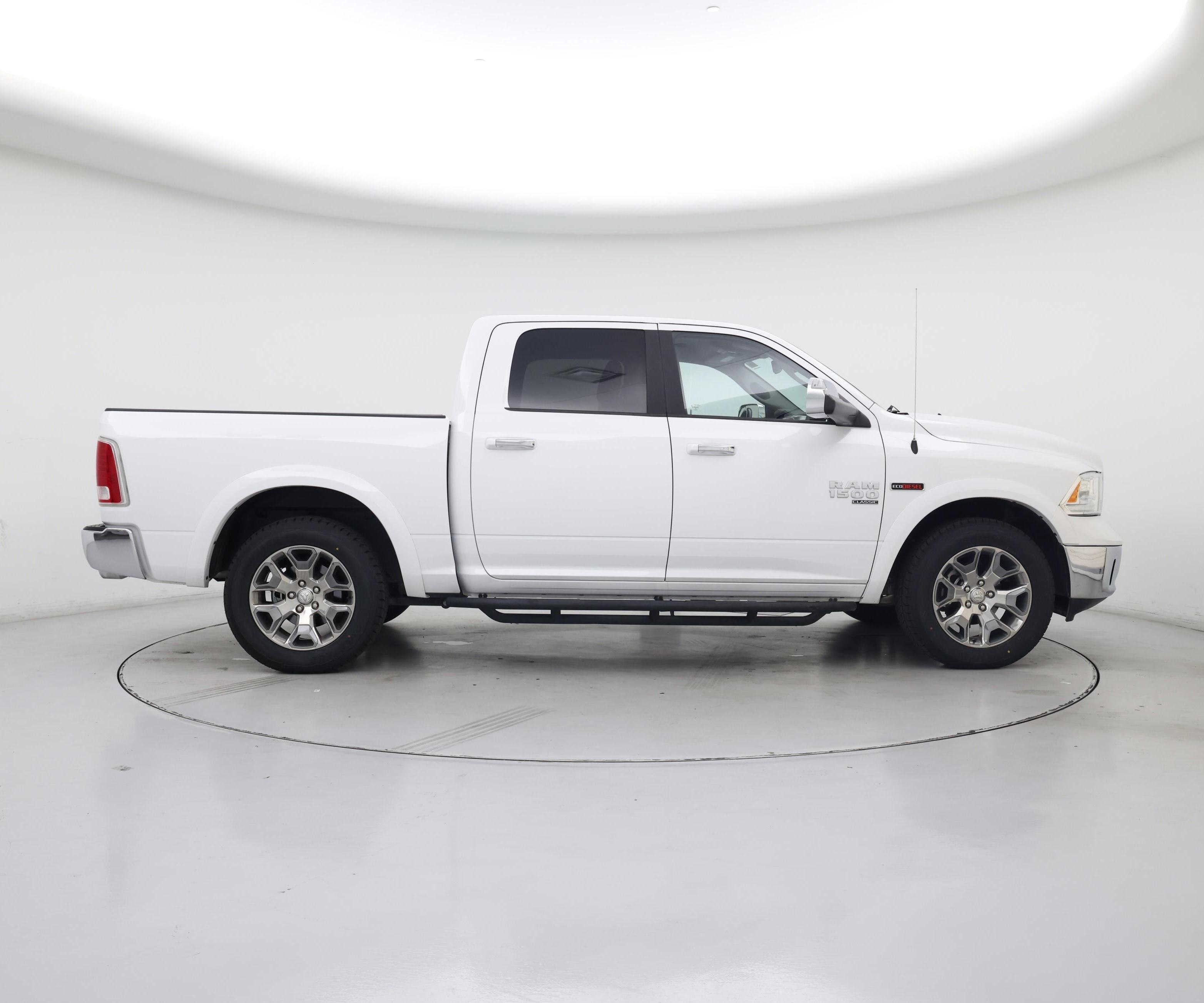 Thumbnail: 2019 RAM 1500 Classic - 7