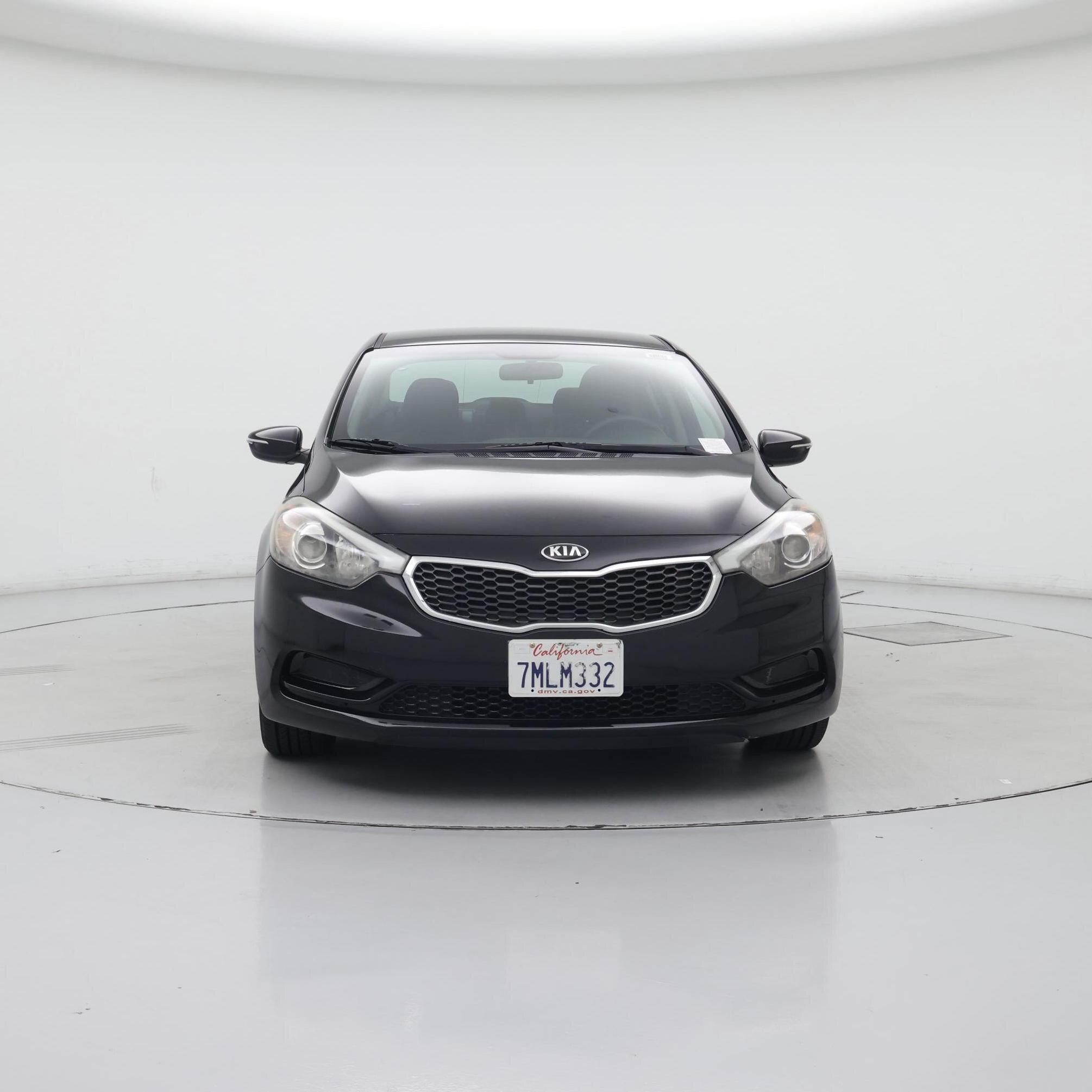 Thumbnail: 2016 Kia Forte - 5