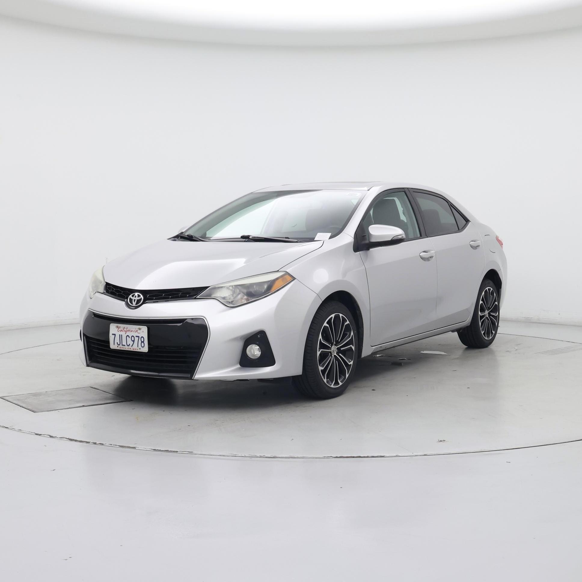 Thumbnail: 2015 Toyota Corolla - 4