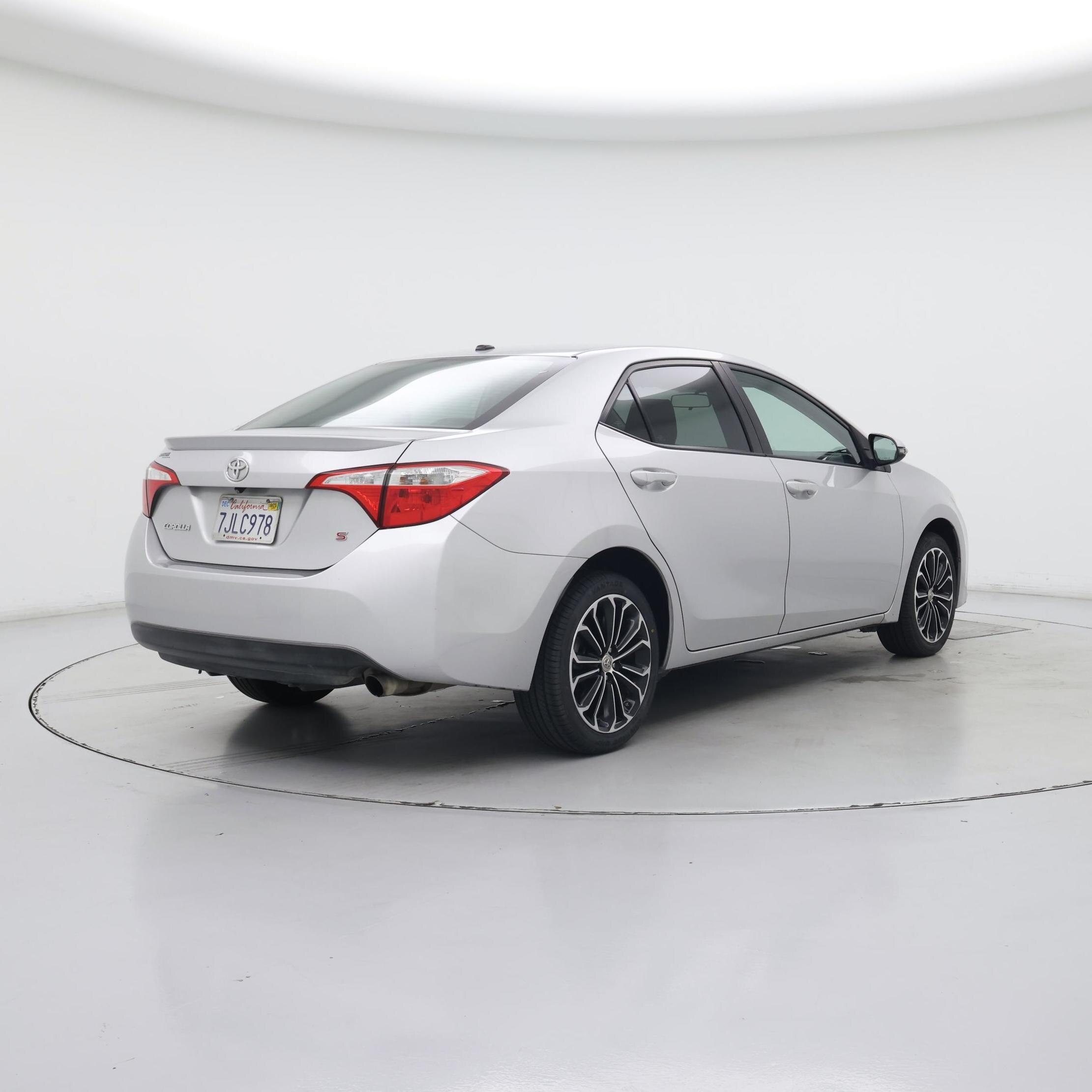 Thumbnail: 2015 Toyota Corolla - 8