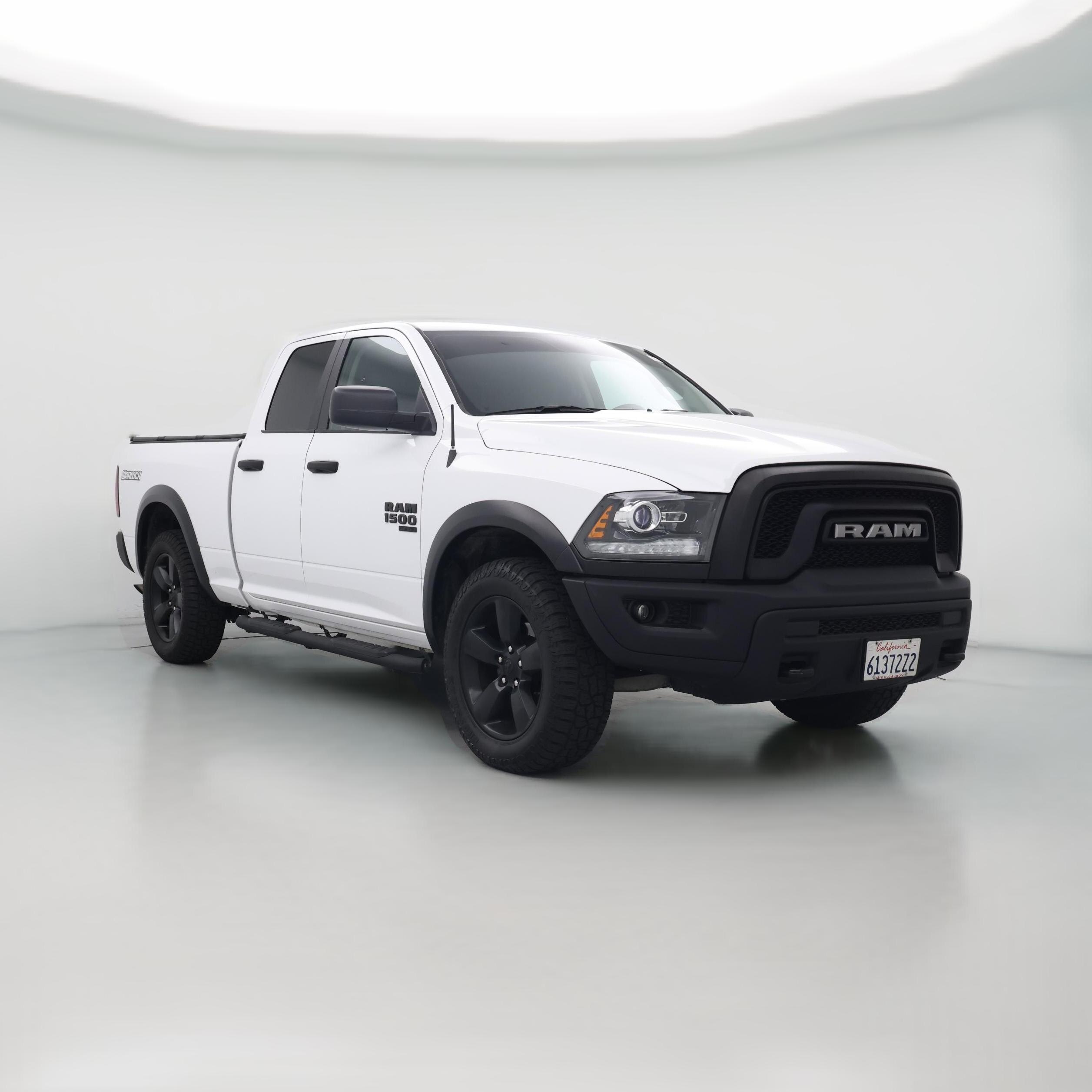 Thumbnail: 2020 RAM 1500 Classic - 1