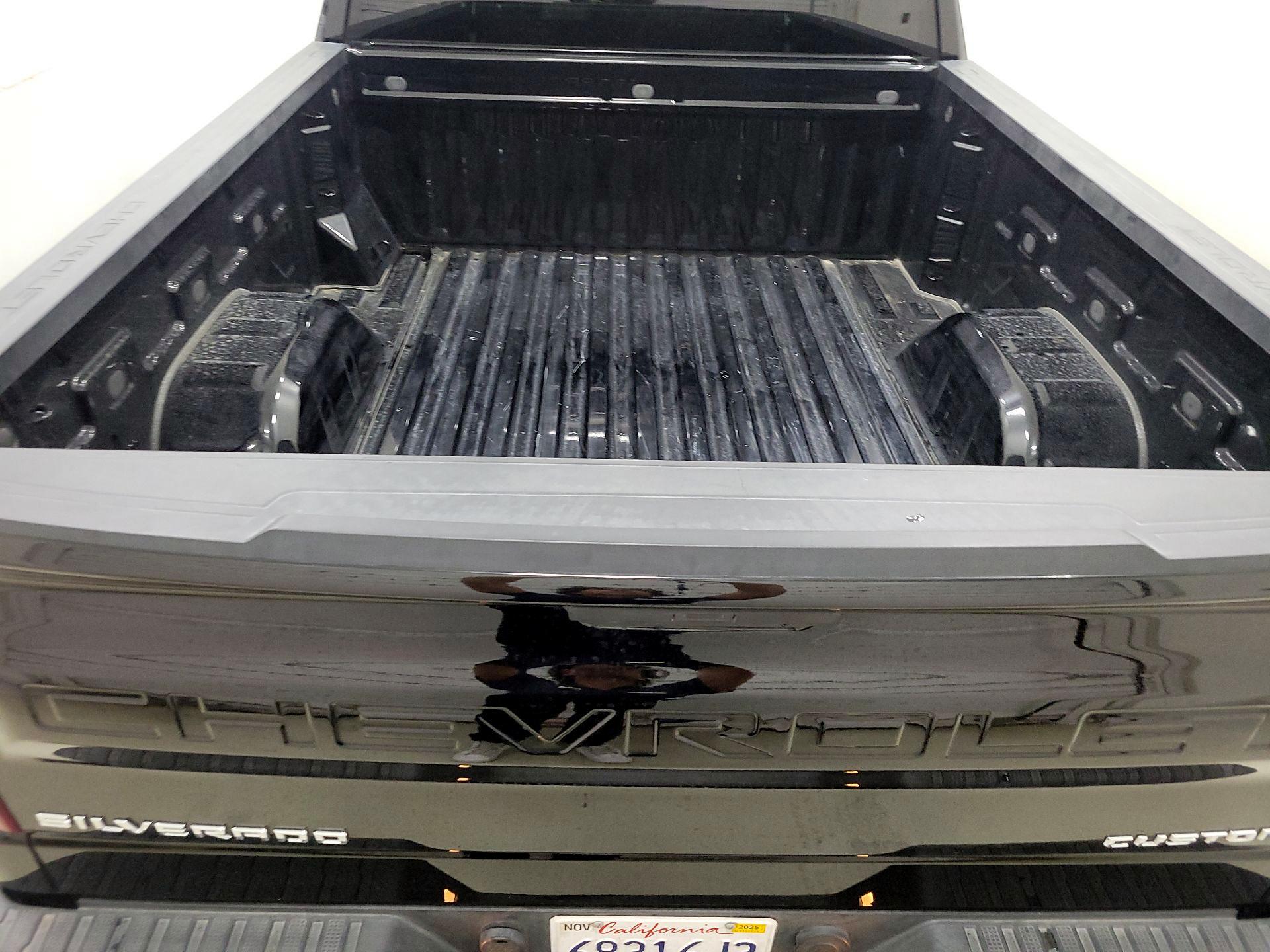 Thumbnail: 2022 Chevrolet Silverado 1500 - 20