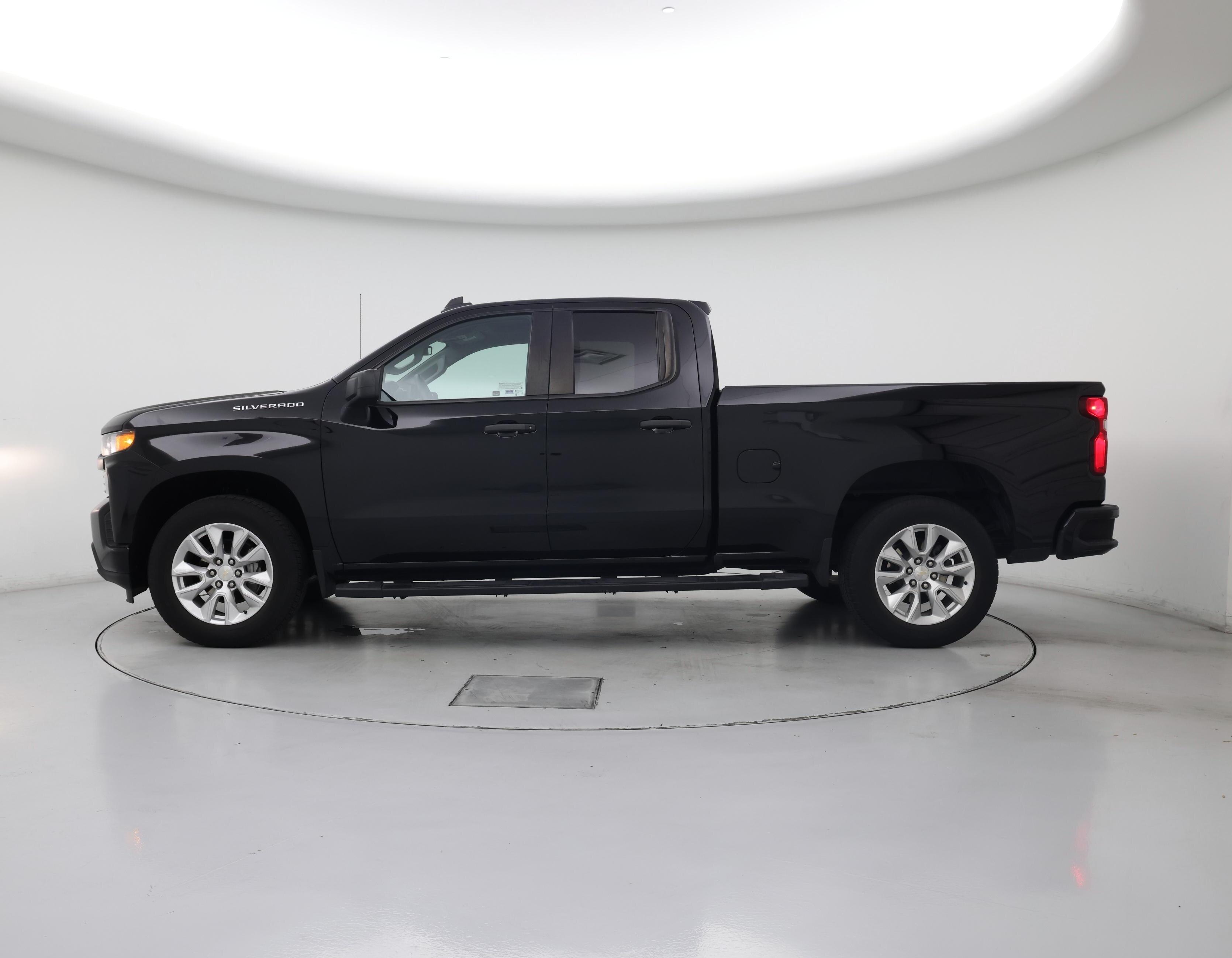 Thumbnail: 2022 Chevrolet Silverado 1500 - 3