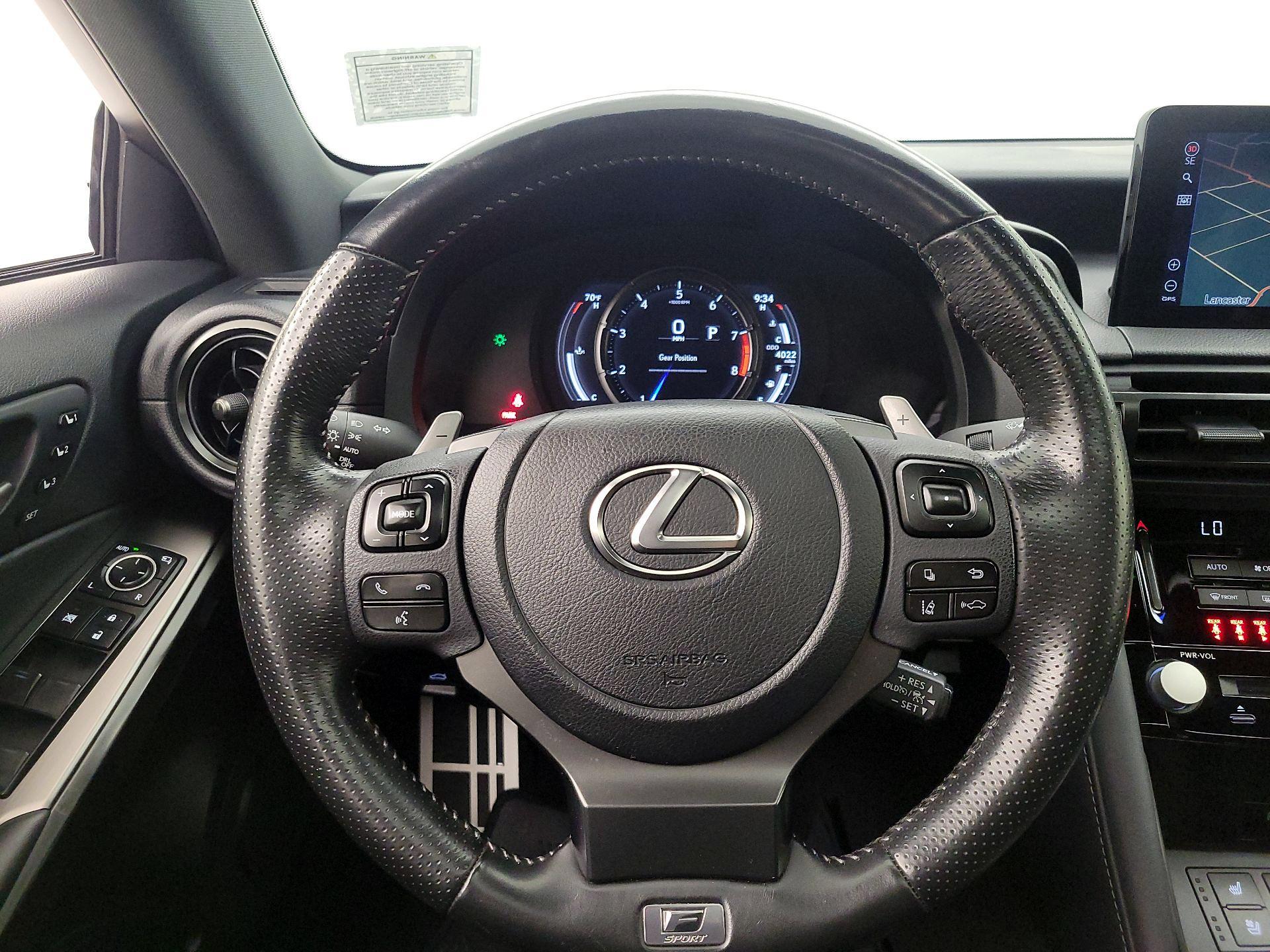 Thumbnail: 2025 Lexus IS - 10
