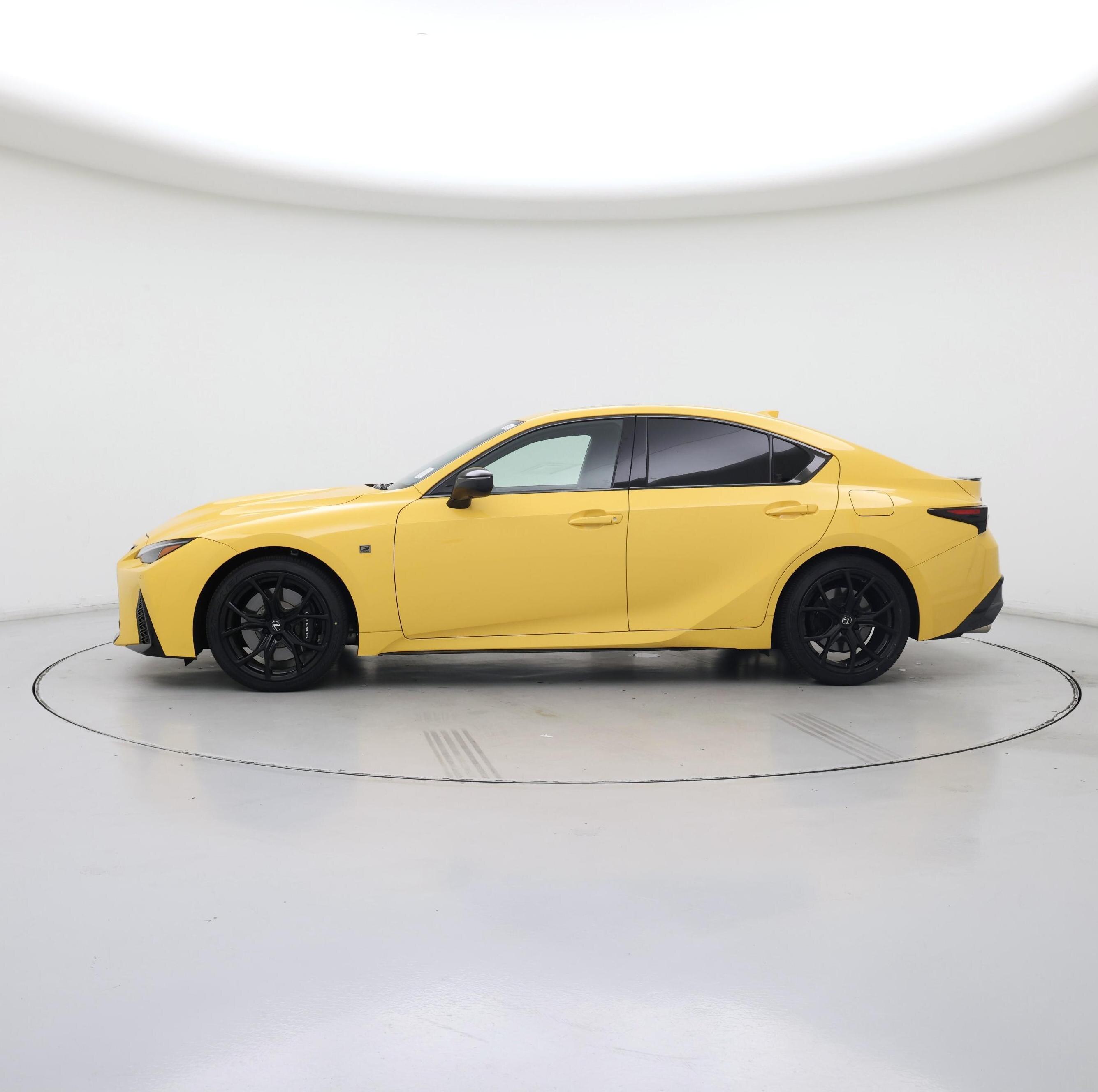 Thumbnail: 2025 Lexus IS - 3