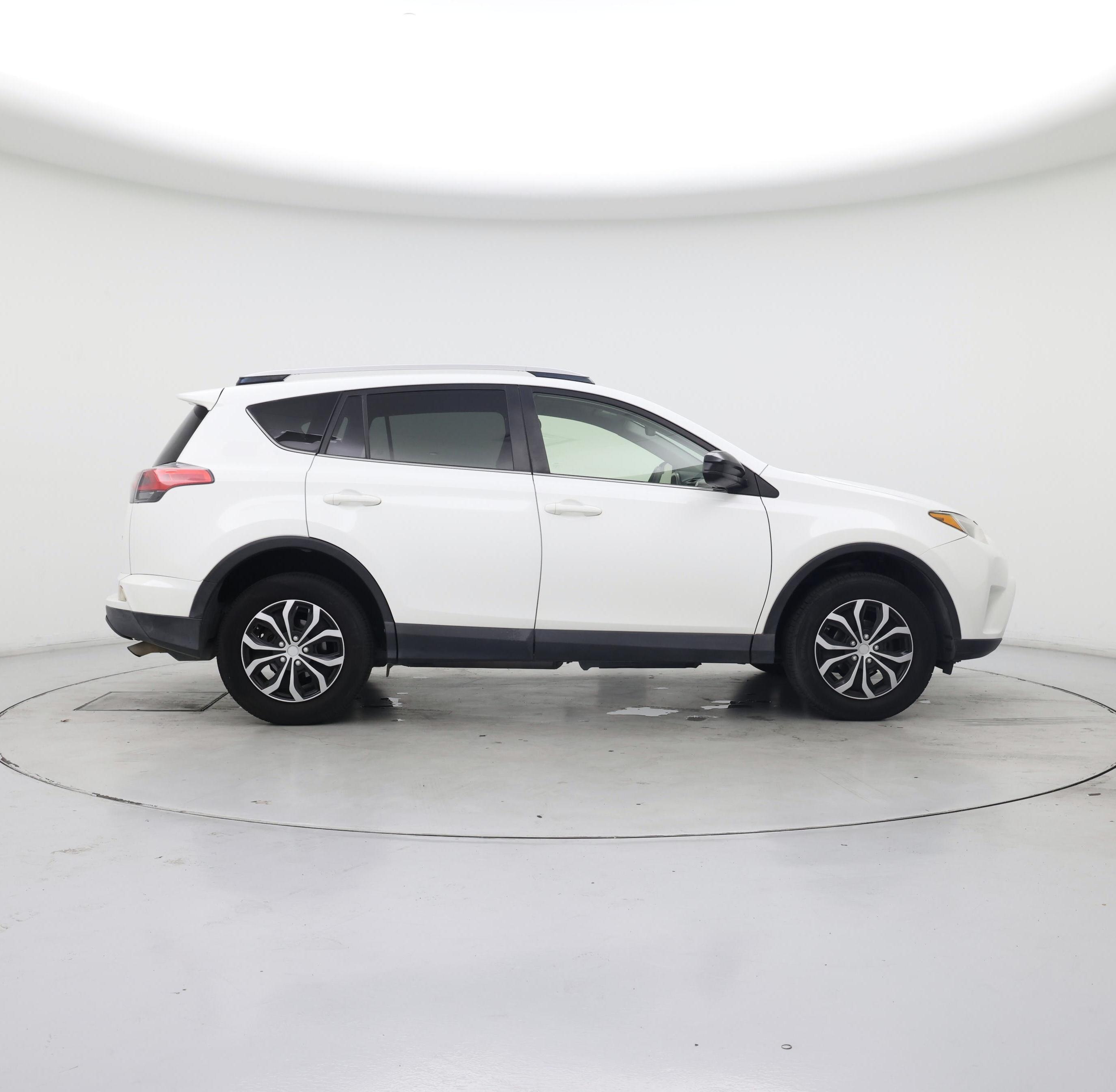 Thumbnail: 2016 Toyota RAV4 - 7