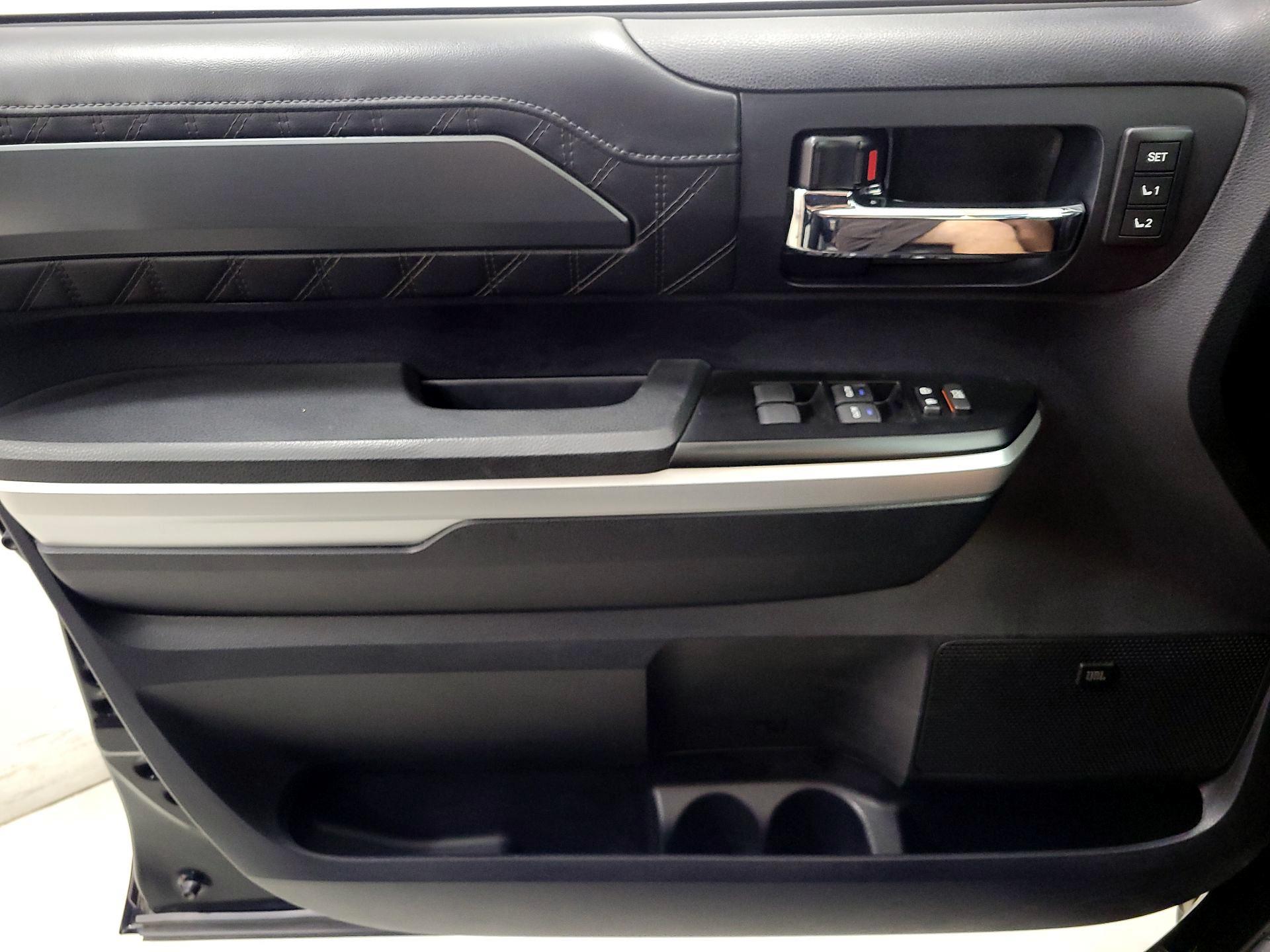 Thumbnail: 2016 Toyota Tundra - 12