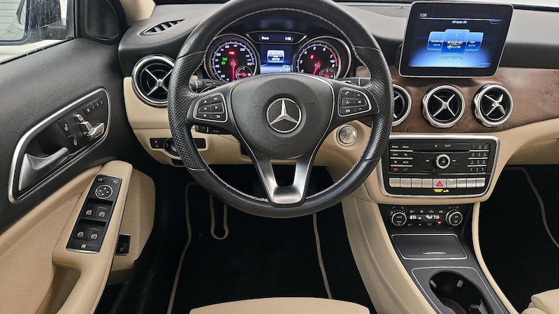 2019 Mercedes-Benz GLA 250 10