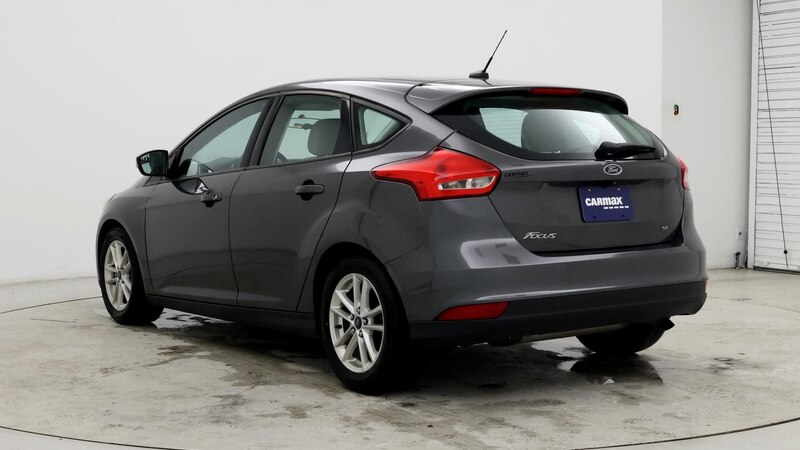 2015 Ford Focus SE 2