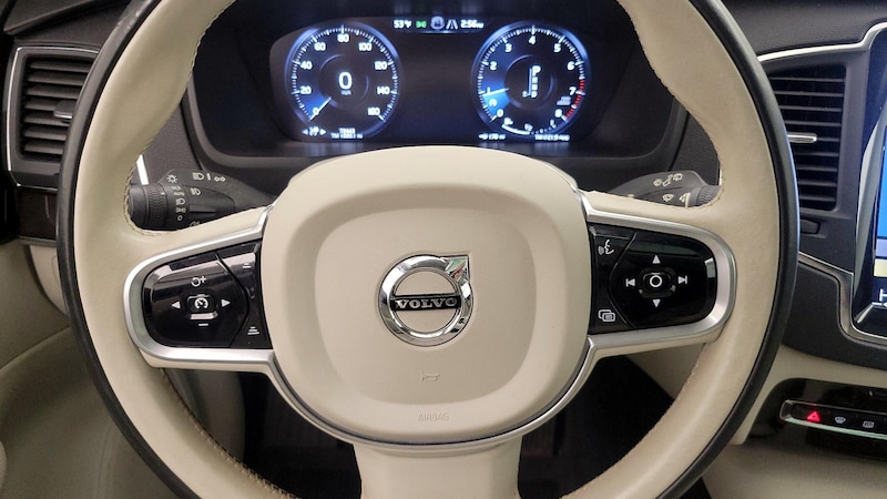 2018 Volvo XC90 T5 Momentum 10